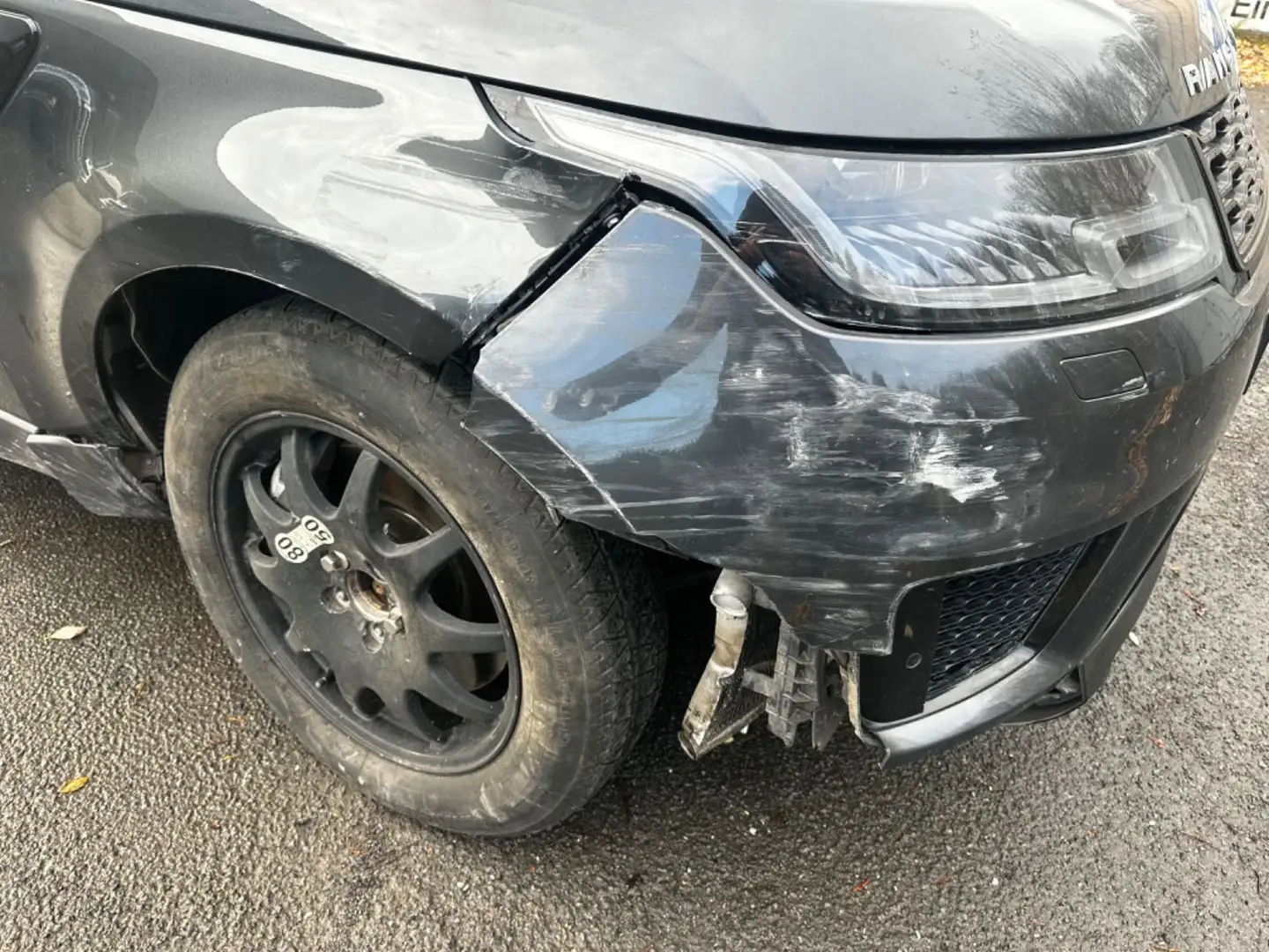 Land Rover Range Rover Sport P400e Plug-in Hybrid*MERIDIAN* Gris - 2