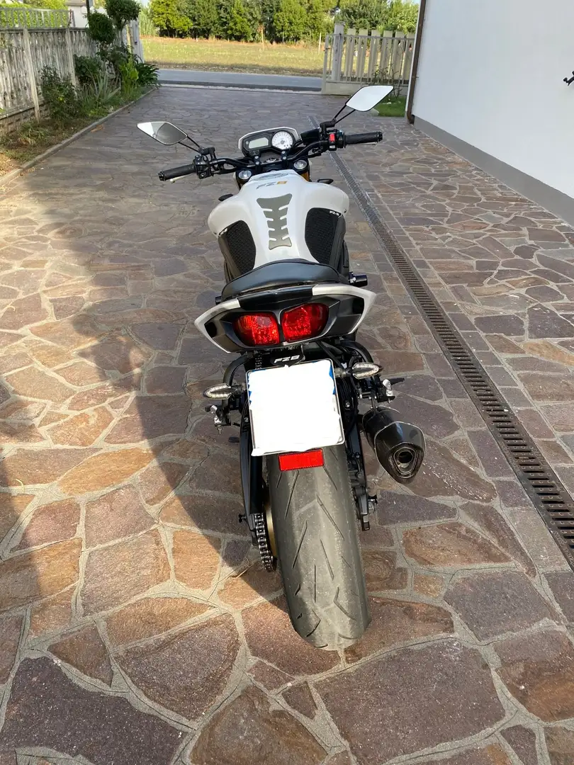 Yamaha FZ 8 Bianco - 2