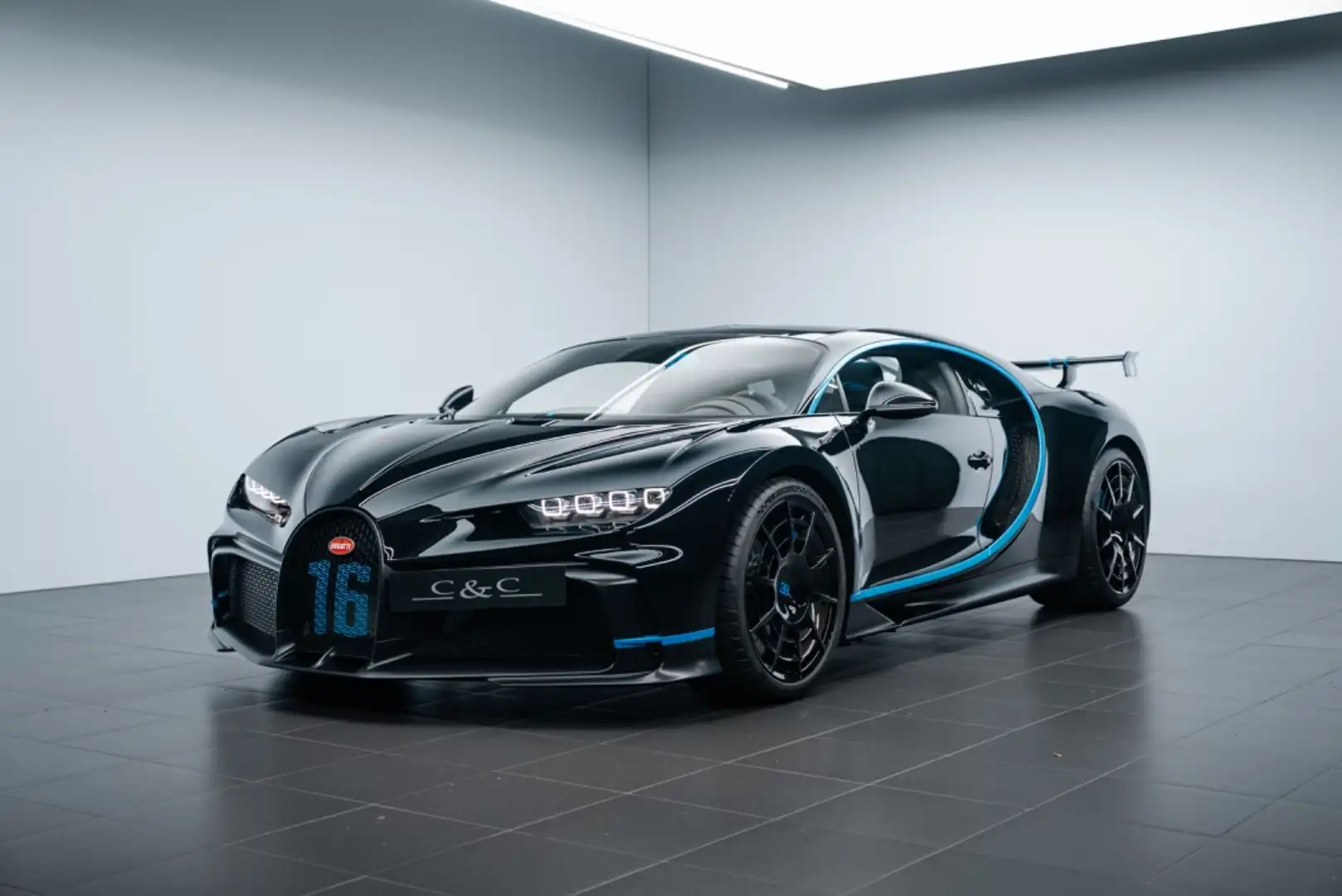 Bugatti Chiron Pur Sport 1of60/SKY VIEW Schwarz - 1