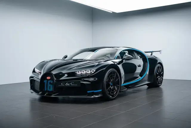 Bugatti Chiron Pur Sport 1of60/SKY VIEW