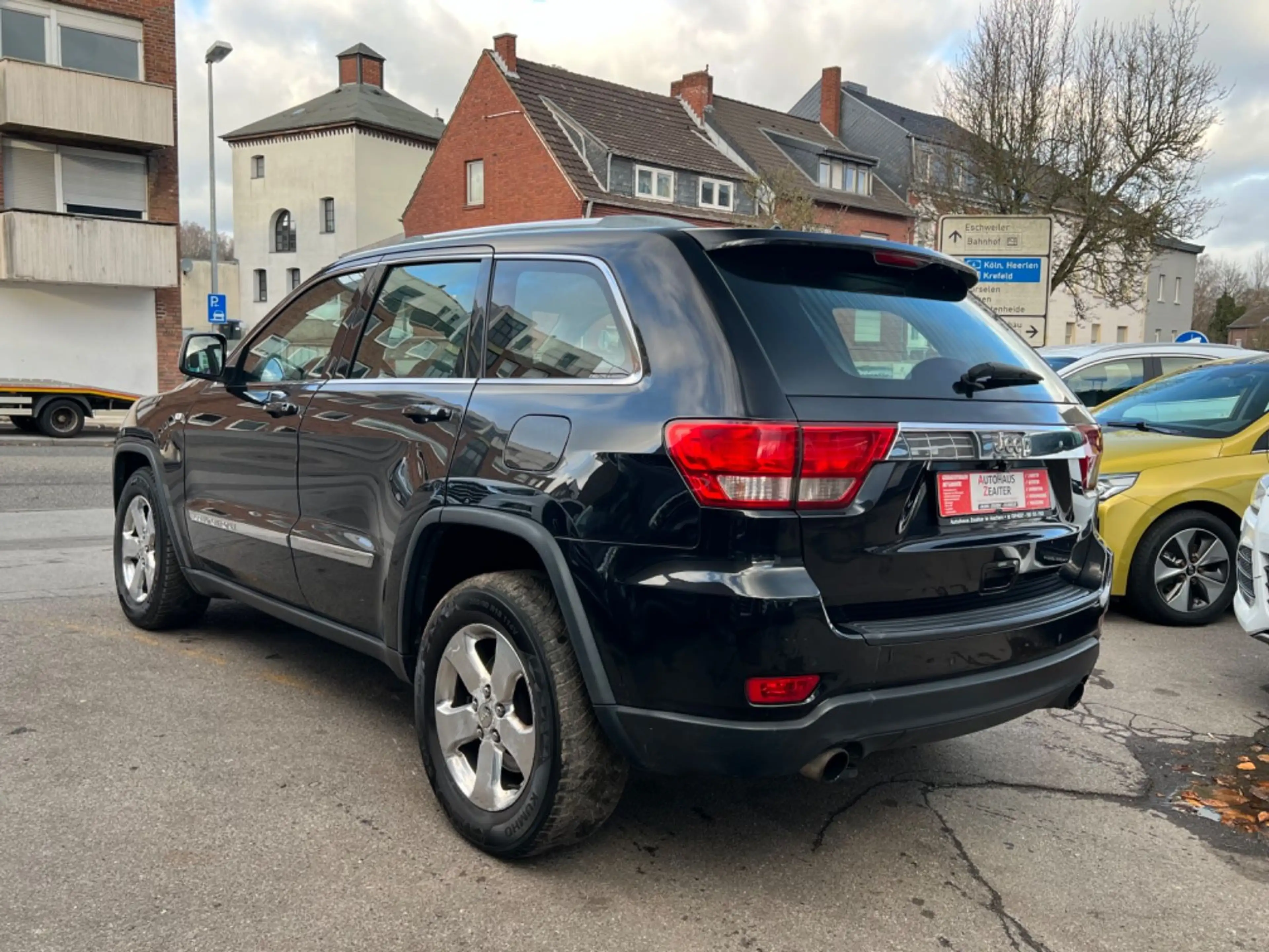 Jeep Grand Cherokee 3.0 CRD Laredo*AUTOMATIK* — photo 12