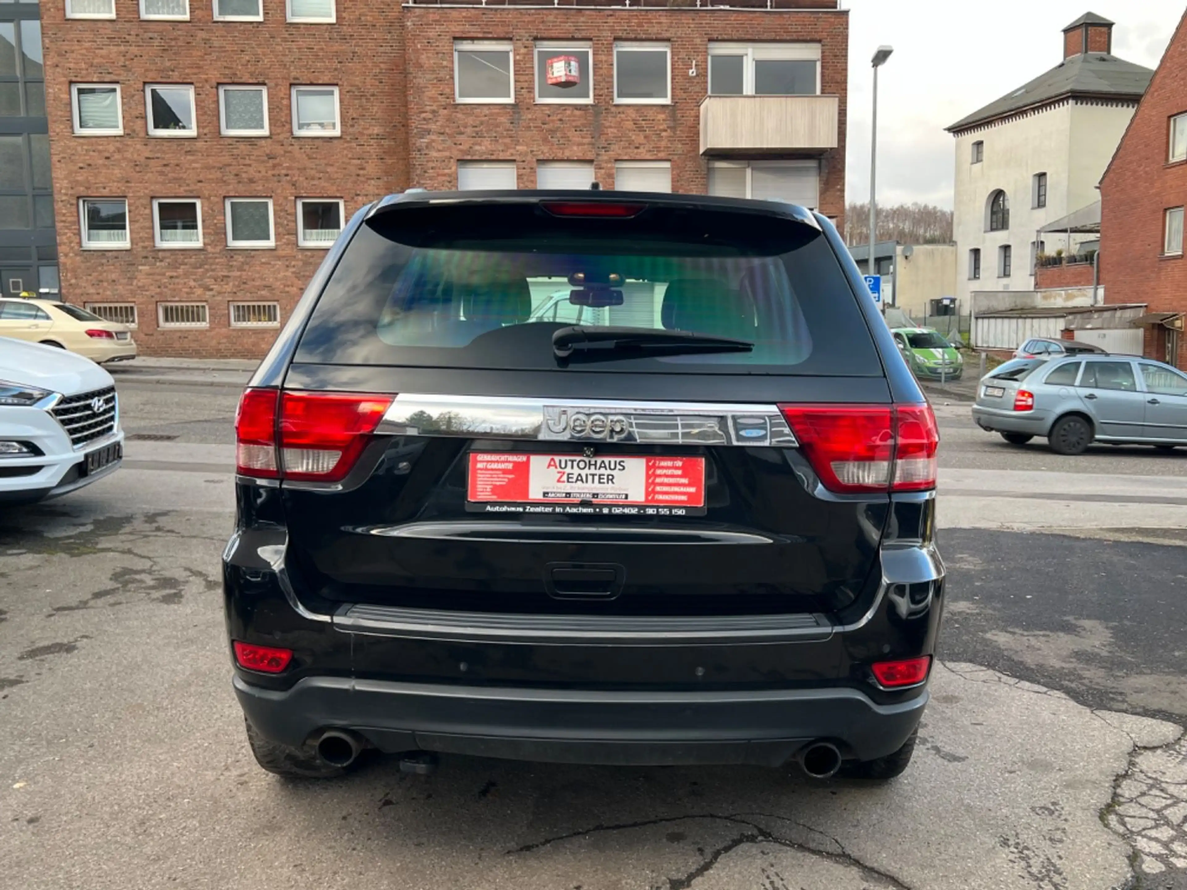 Jeep Grand Cherokee 3.0 CRD Laredo*AUTOMATIK* — photo 9