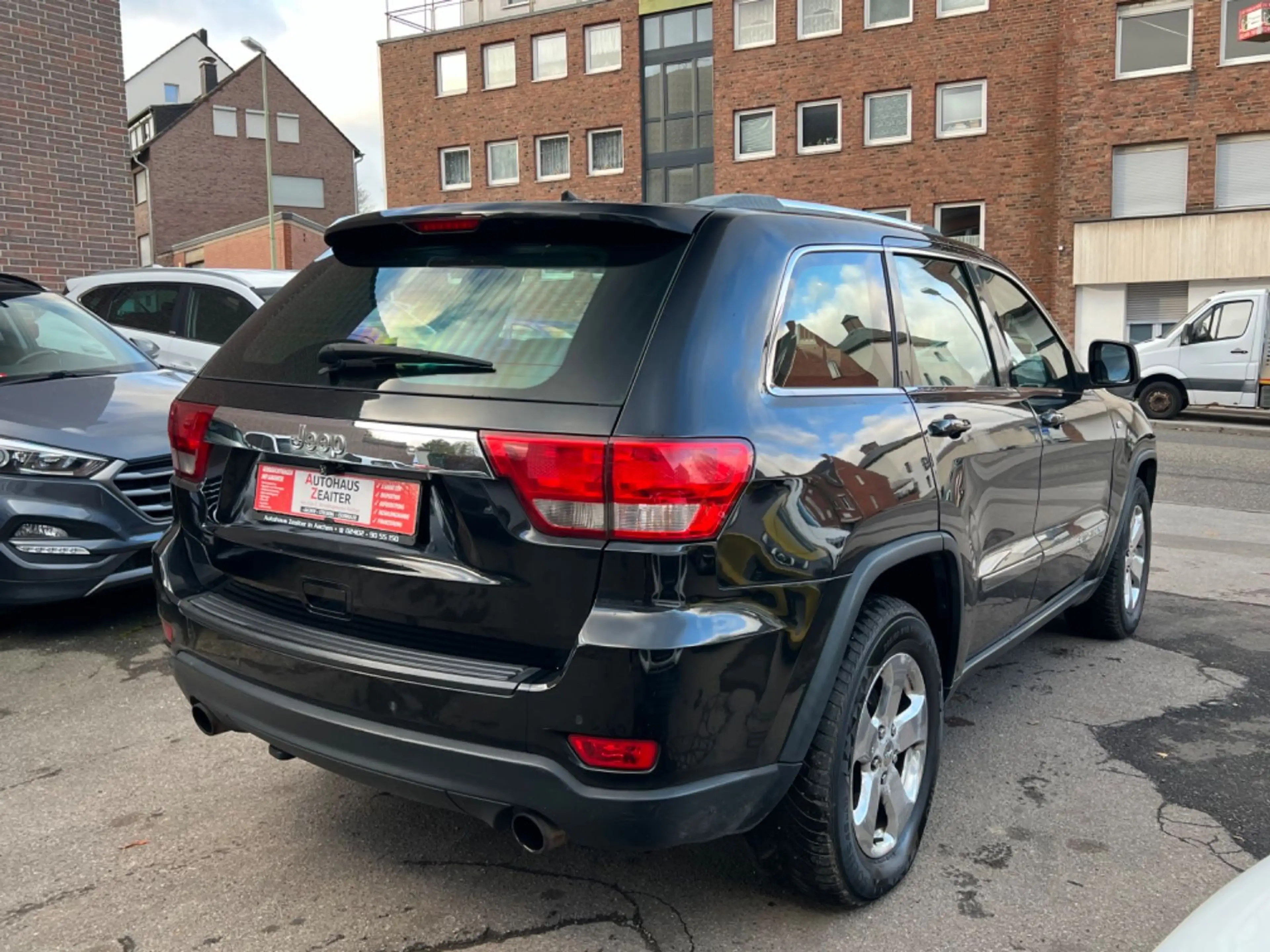 Jeep Grand Cherokee 3.0 CRD Laredo*AUTOMATIK* — photo 7