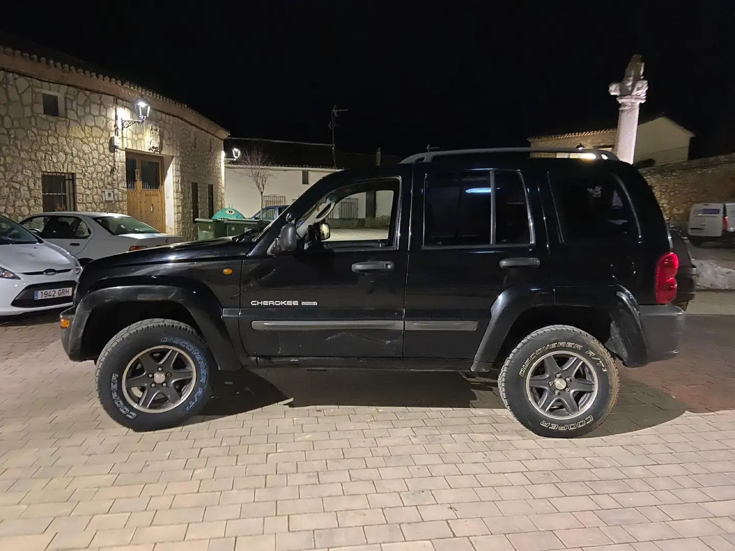 Jeep Cherokee 2.5CRD Limited Fekete - 1