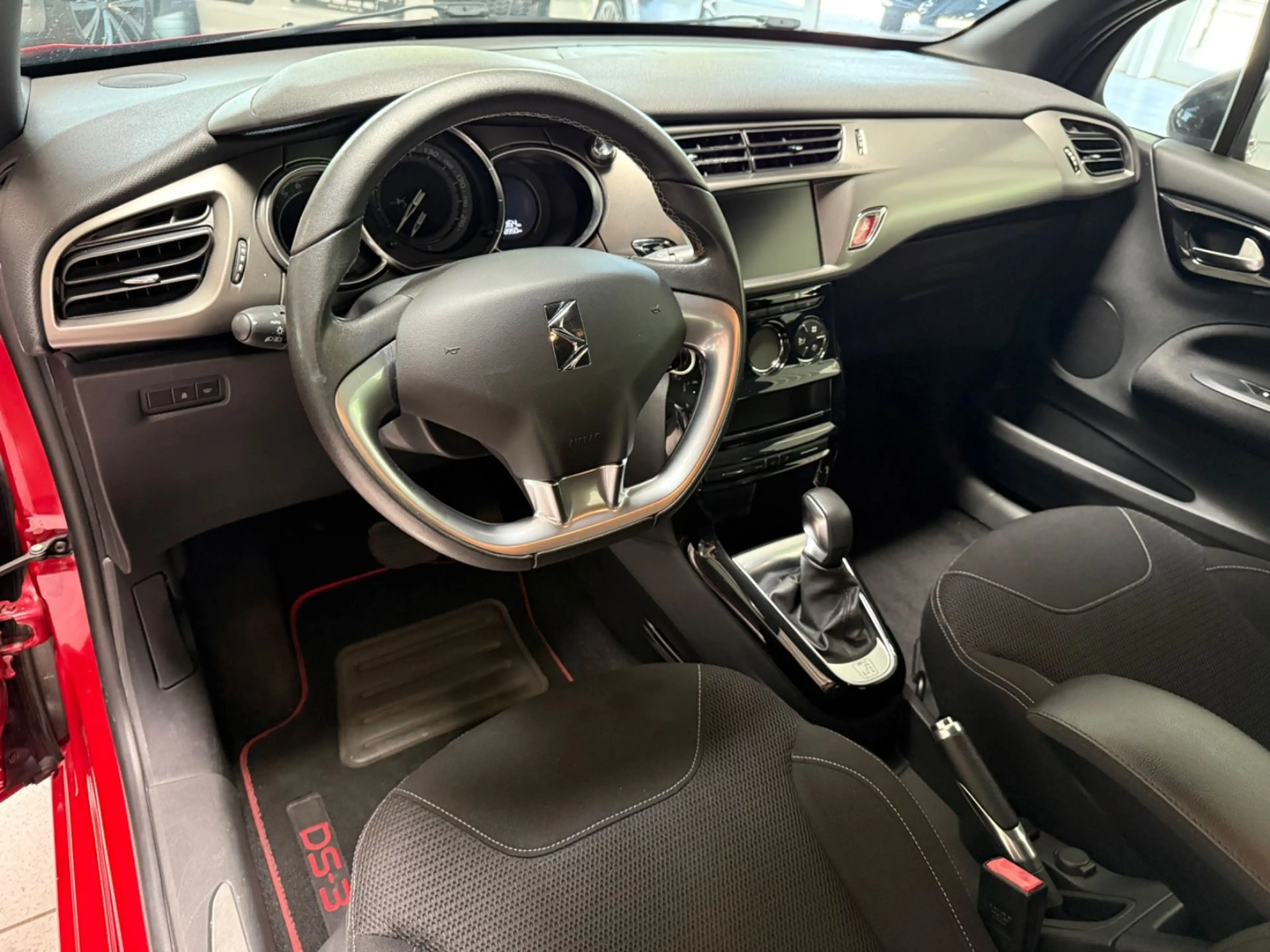 DS Automobiles DS 3 DS 3 So Chic Automatik*wenig Km* — photo 10