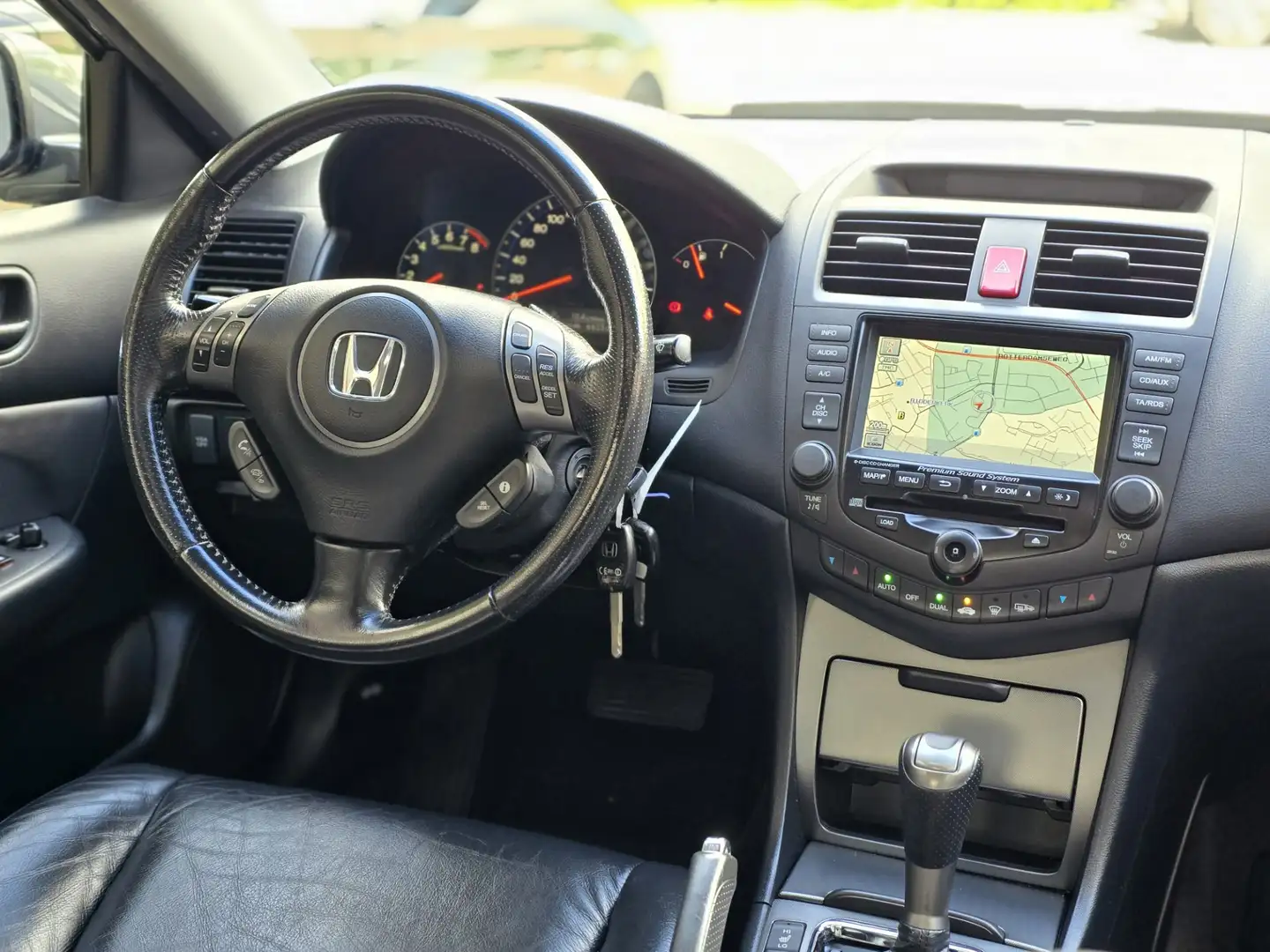 Honda Accord 2.4i Executive Automaat |Leer |Dakaam|Navi Grijs - 2