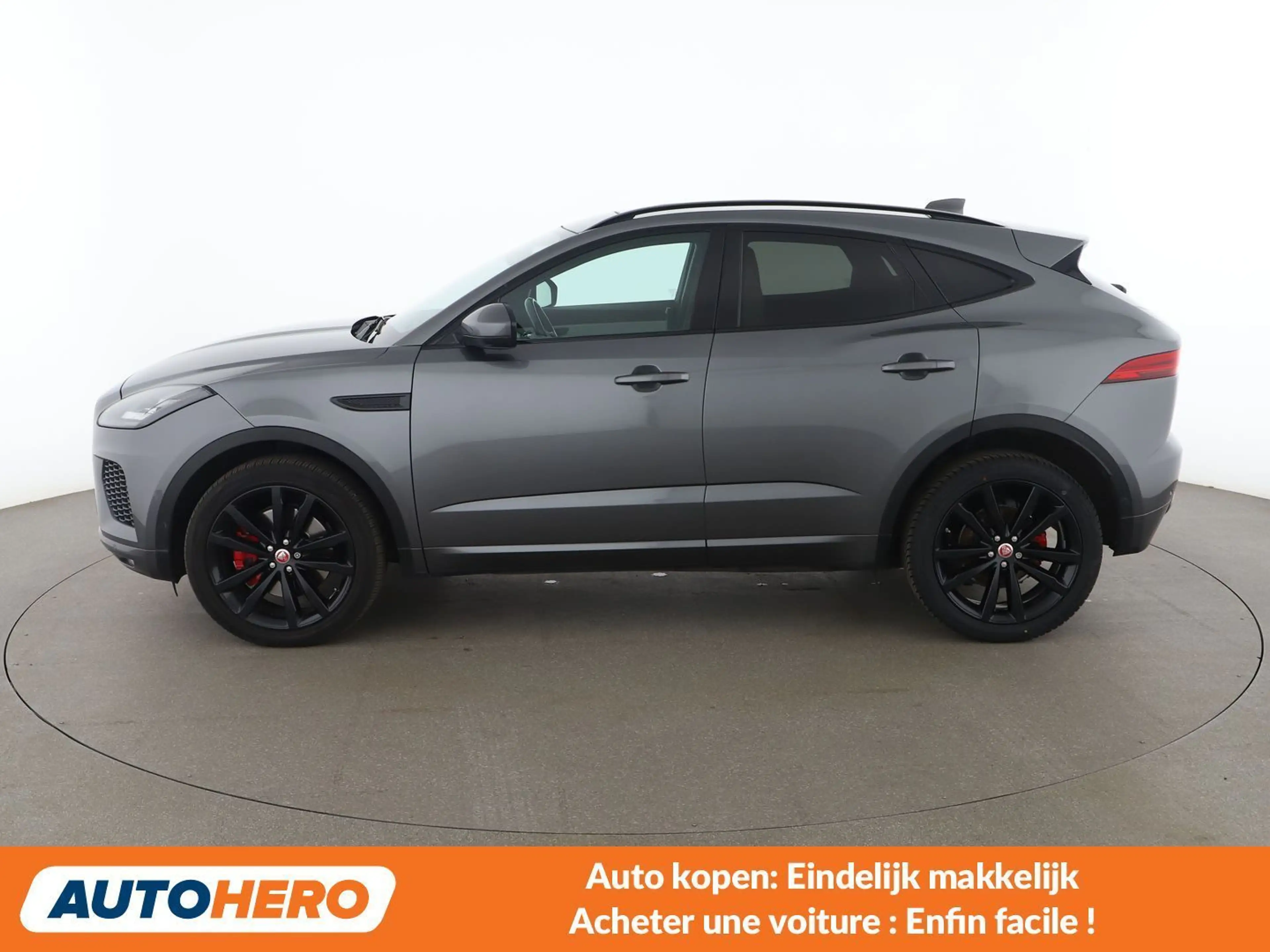 Jaguar E-Pace P250 R-Dynamic SE AWD — photo 3