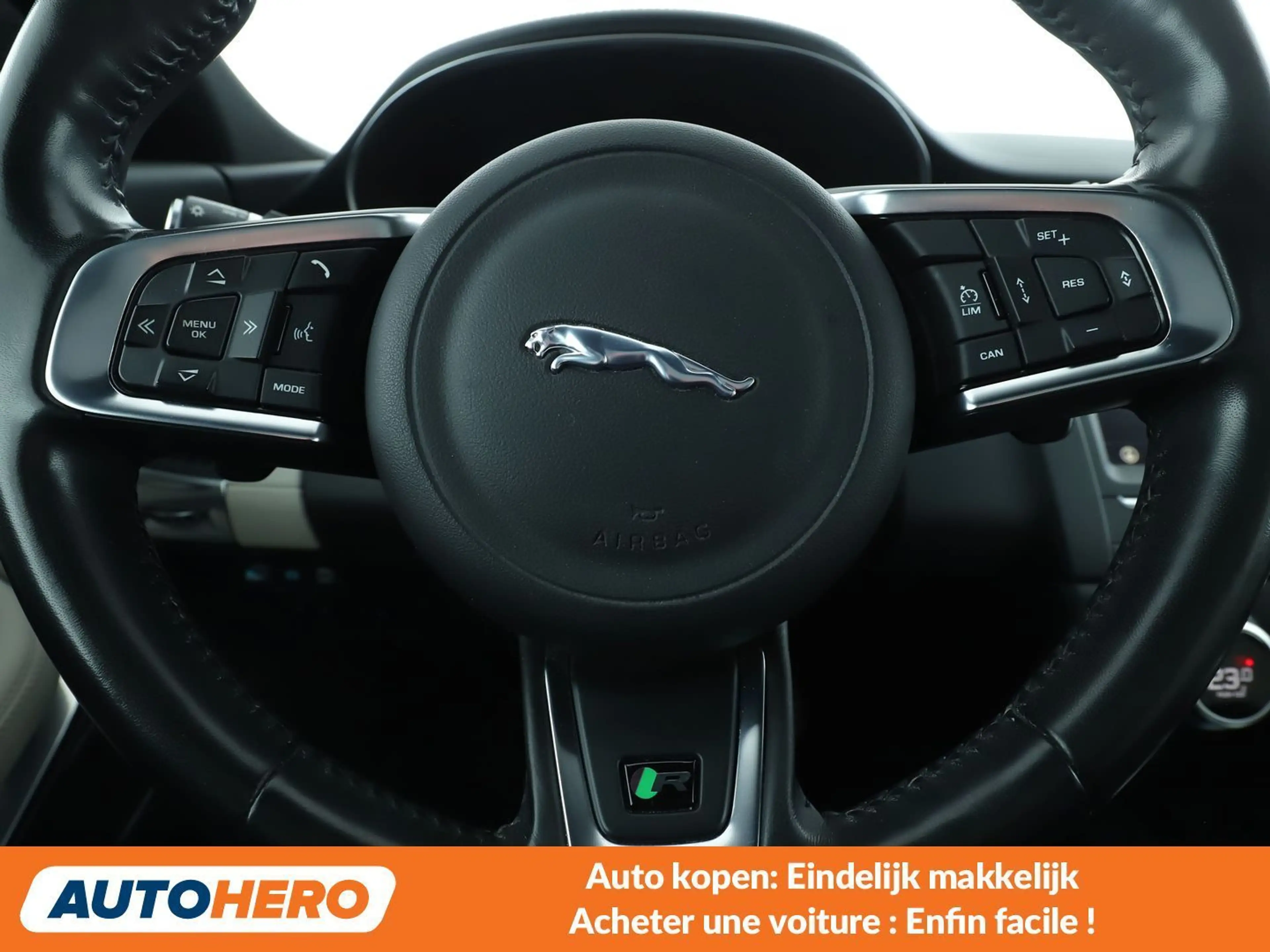 Jaguar E-Pace P250 R-Dynamic SE AWD — photo 5