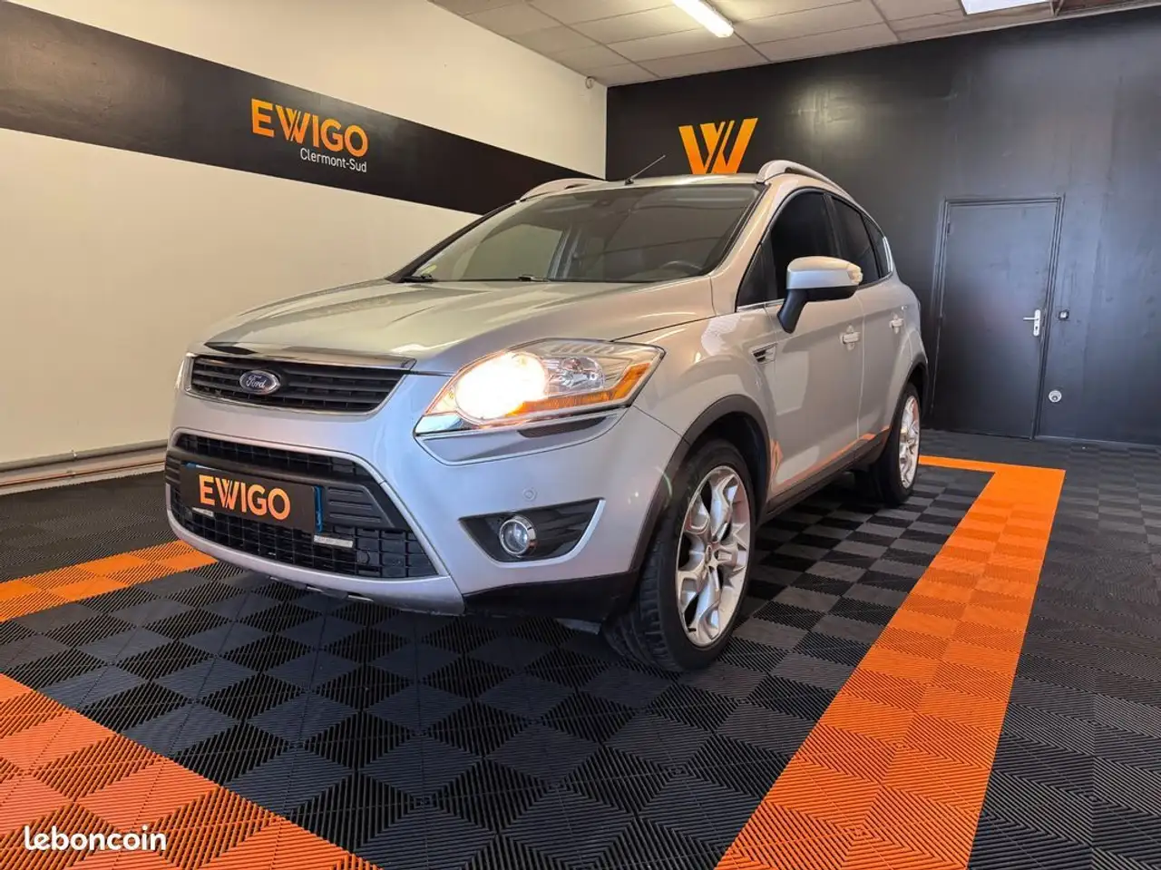 Ford Kuga 2.0 tdci 140ch trend 4x2 entretien compl