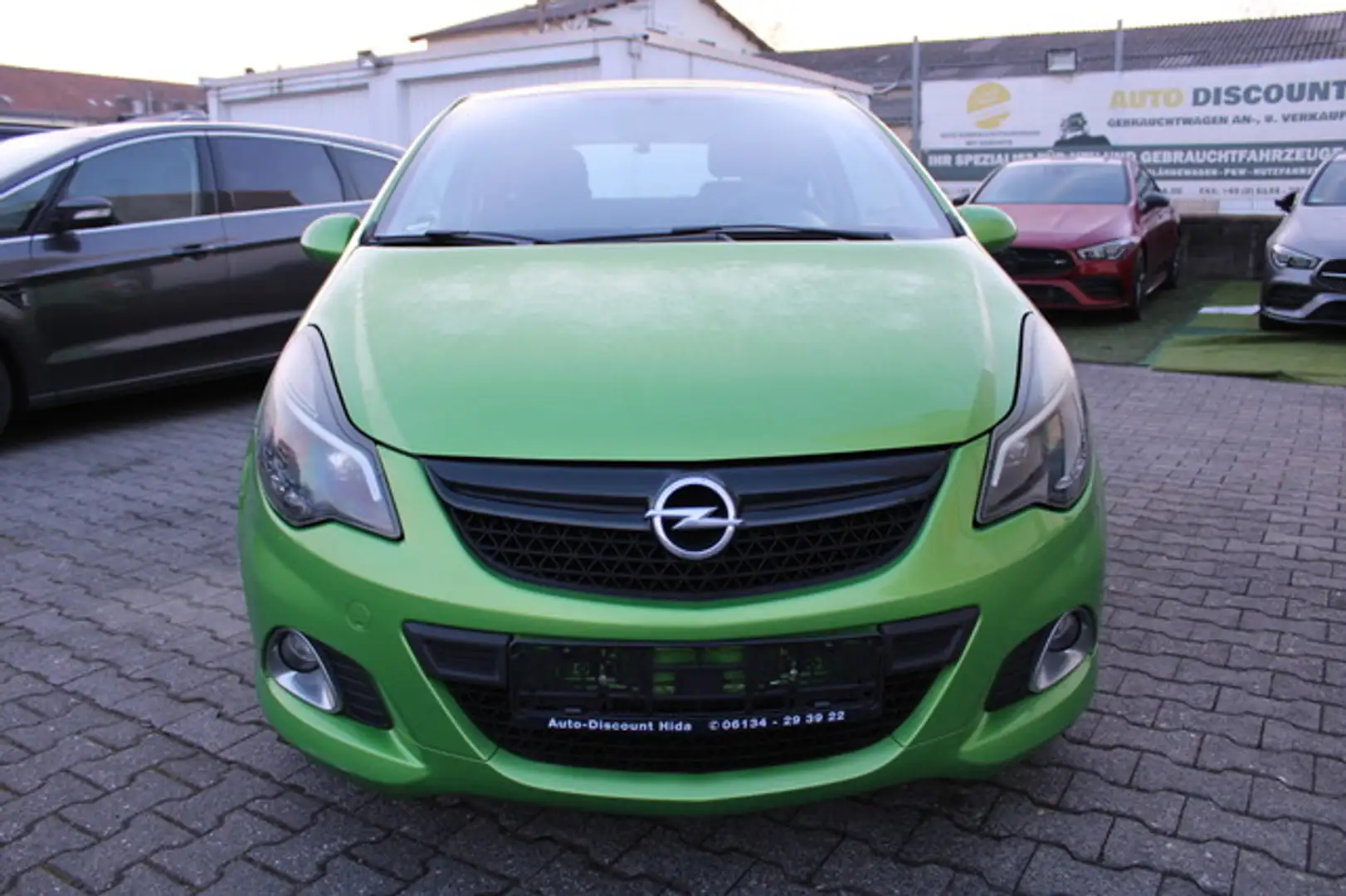 Opel Corsa D Energy Grün - 2