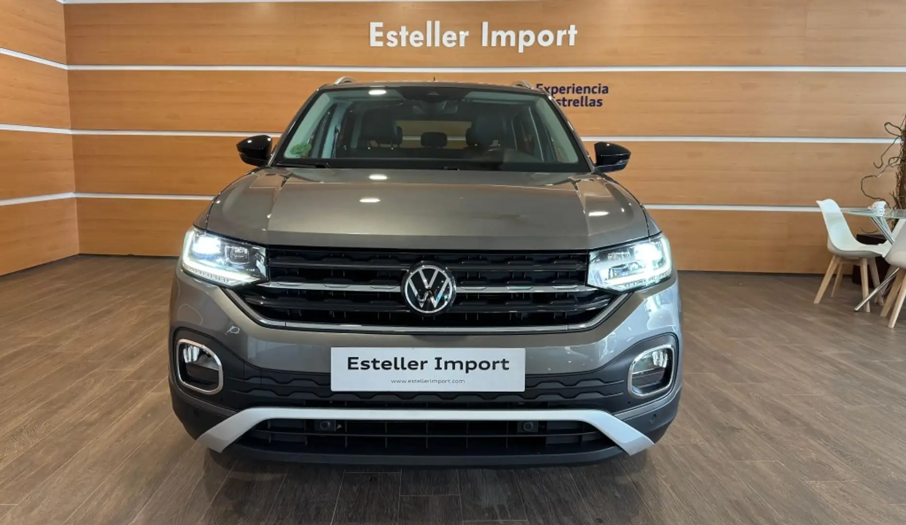 Volkswagen T-Cross 1.5 TSI Sport DSG7 110kW Gris - 2