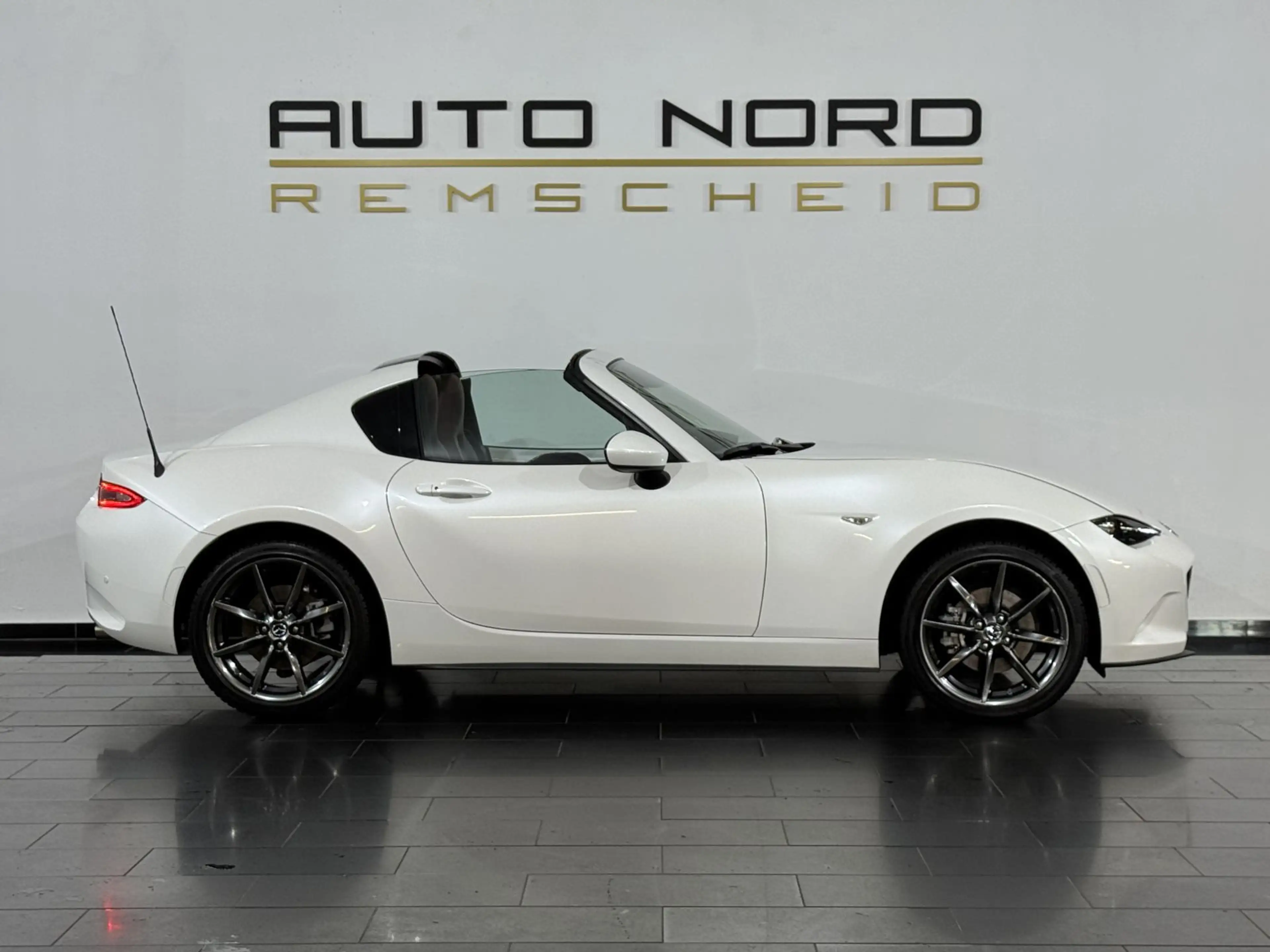 Mazda MX-5 Sports-Line RF *Bose*Navi*Tempomat*Matrix* — photo 5