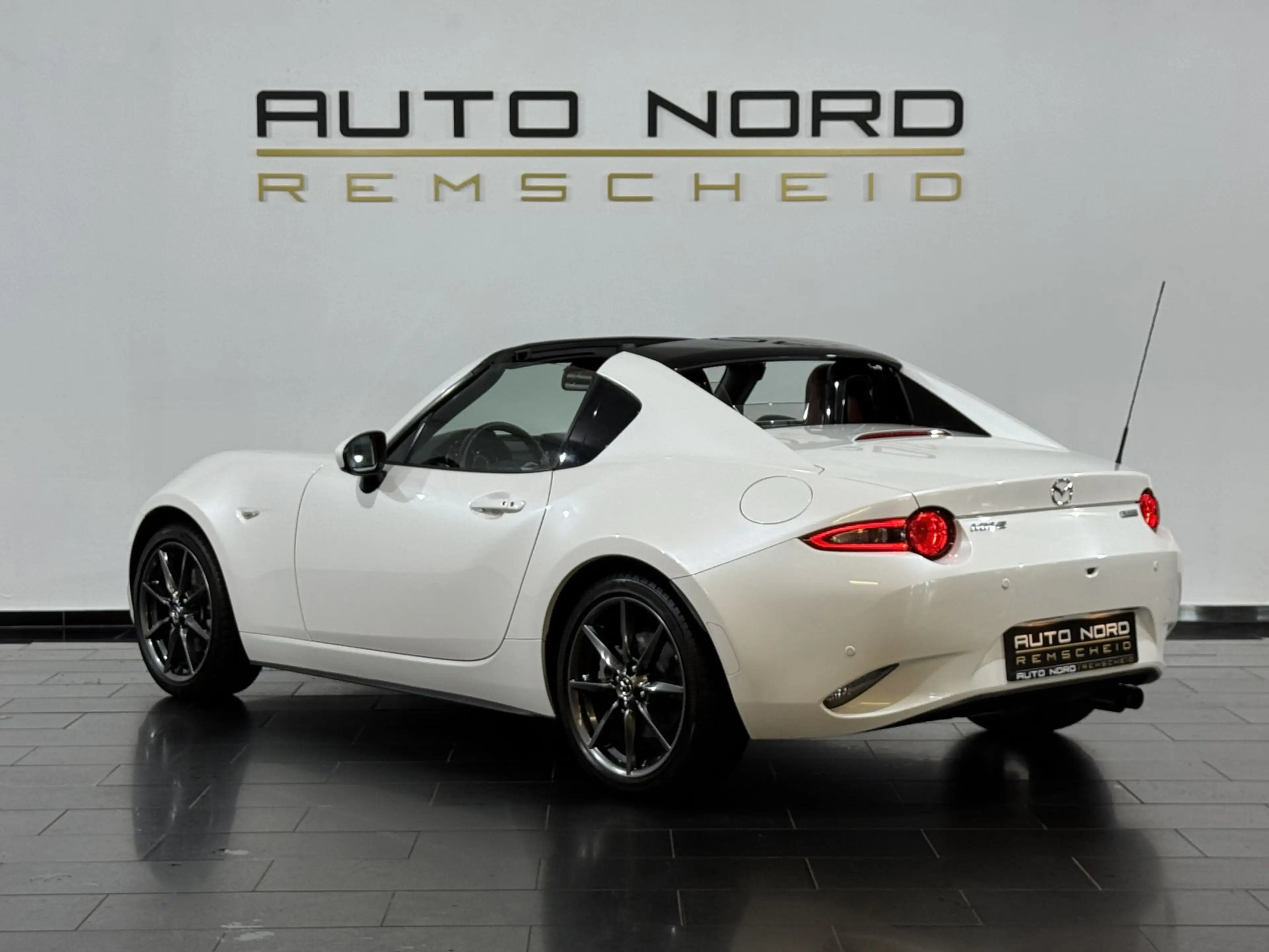 Mazda MX-5 Sports-Line RF *Bose*Navi*Tempomat*Matrix* — photo 9