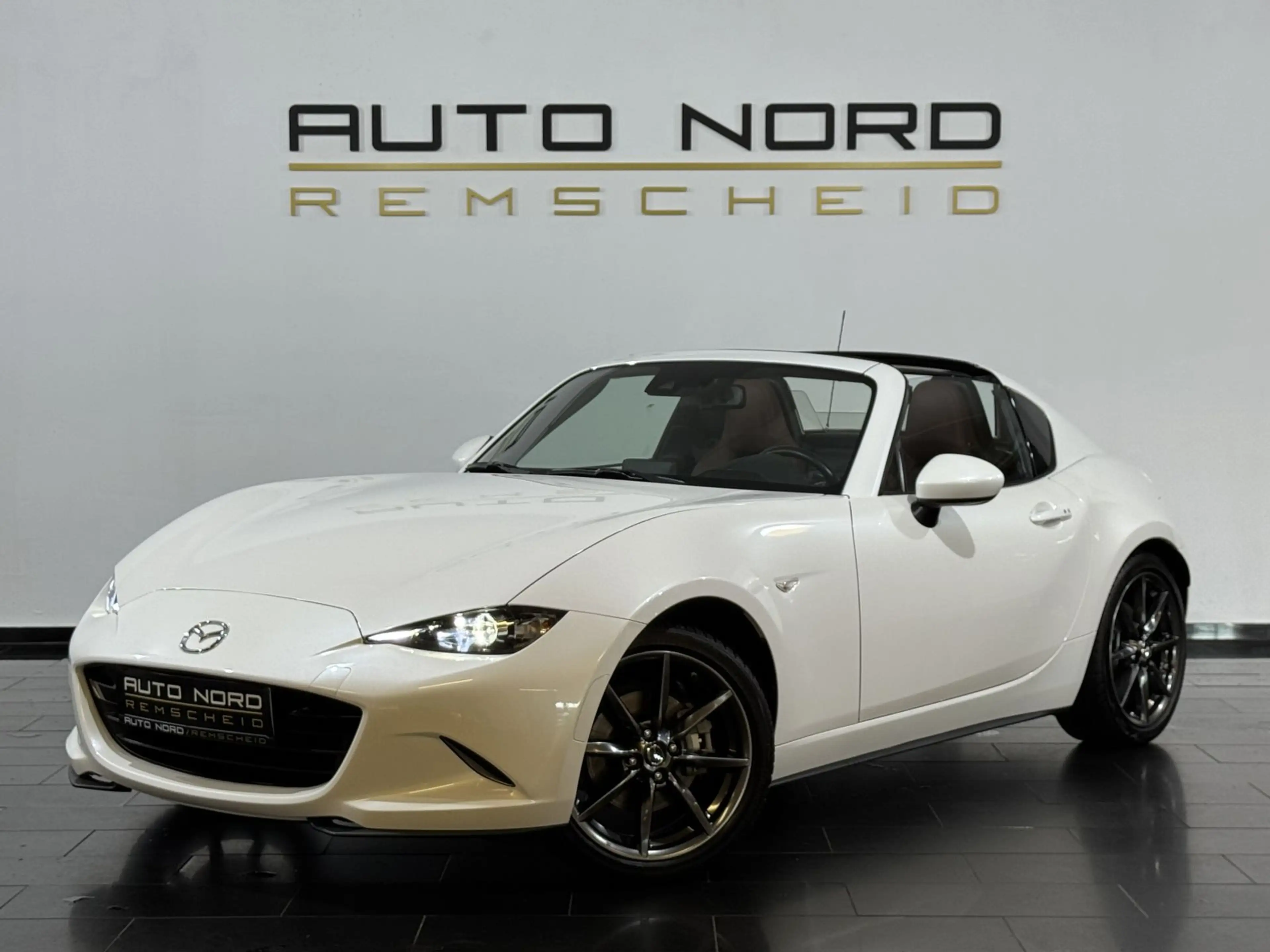 Mazda MX-5 Sports-Line RF *Bose*Navi*Tempomat*Matrix*
