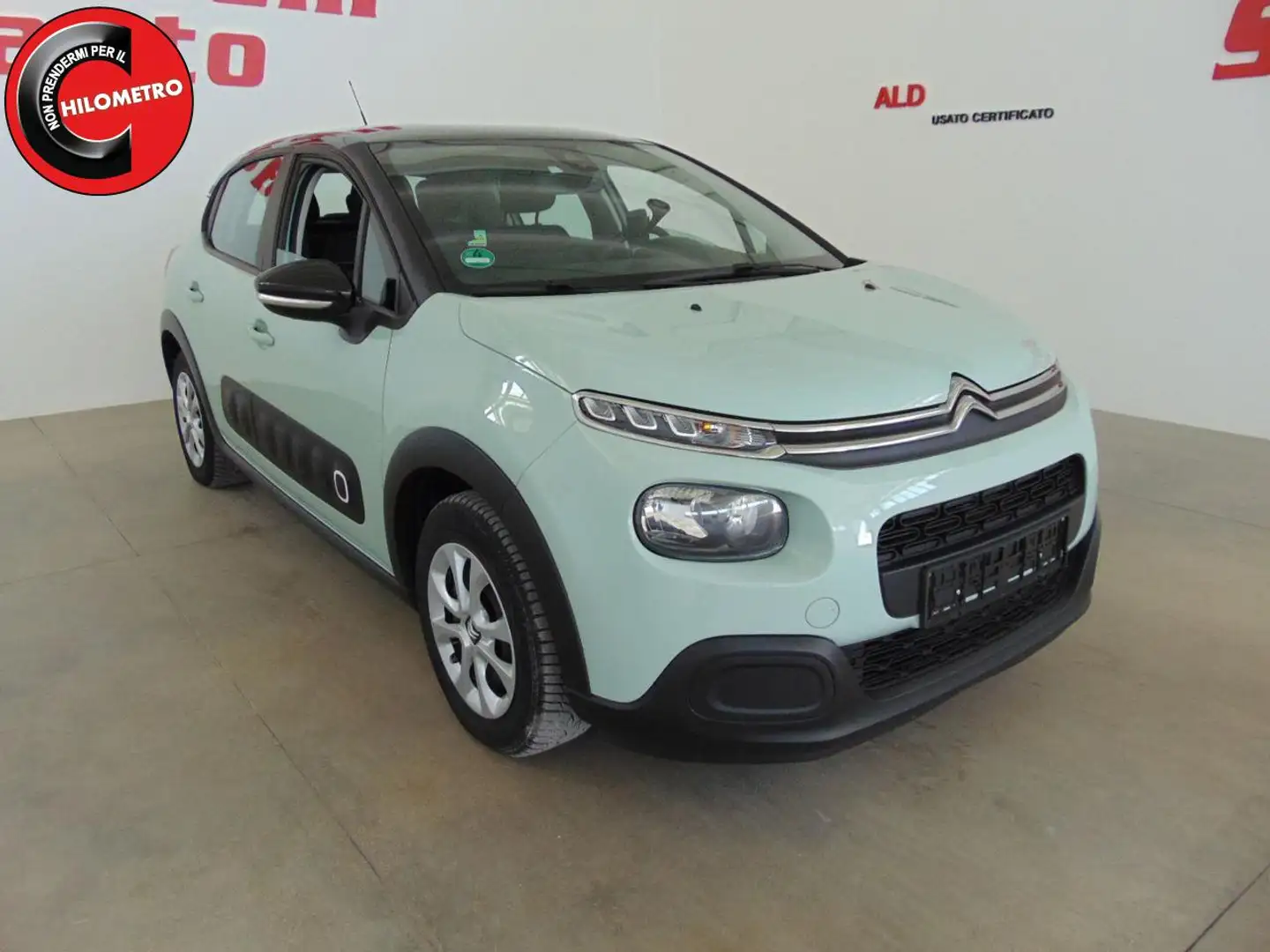 Citroen C3 PureTech 82 Verde - 2