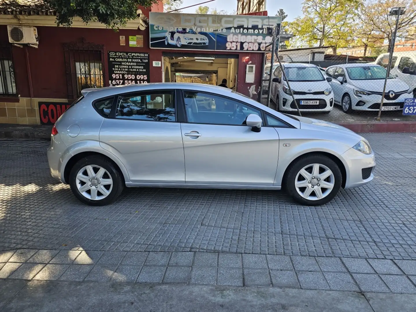 SEAT Leon 1.9TDI Reference Gris - 1