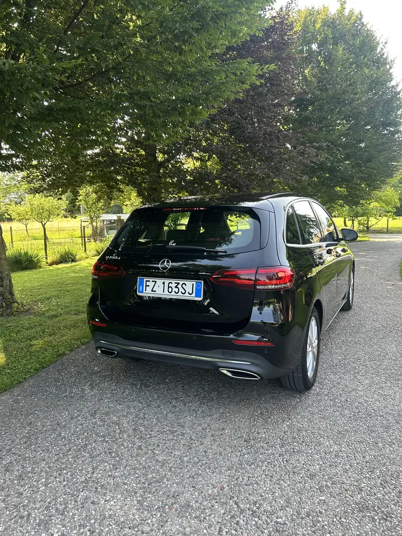 Mercedes-Benz B 180 d Premium auto - 2