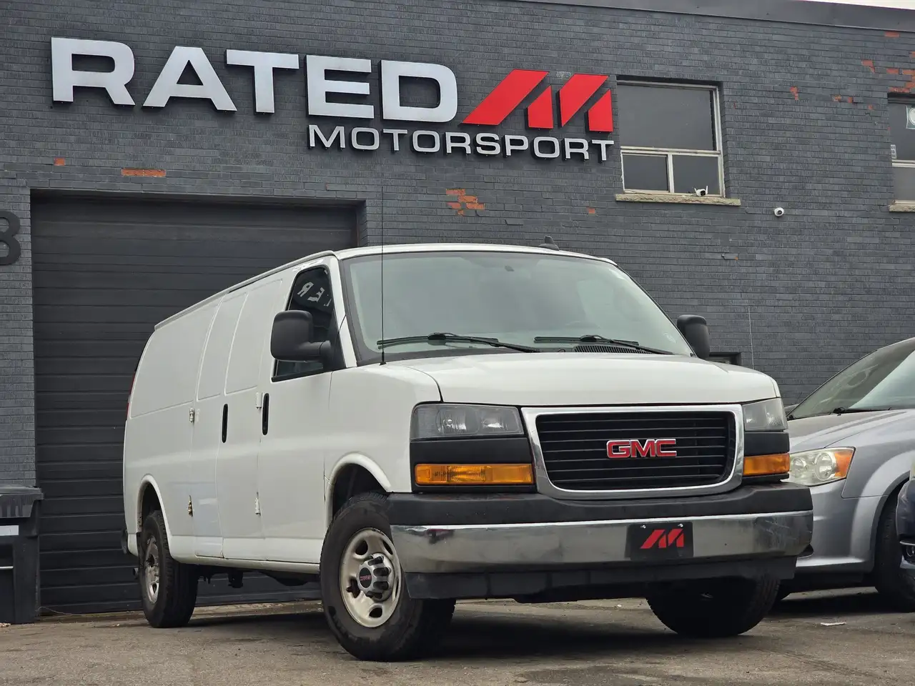 2021 GMC Savana