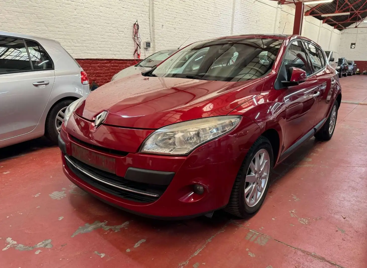 Renault Megane Megane 1.9 dCi Privilège FAP Rouge - 1