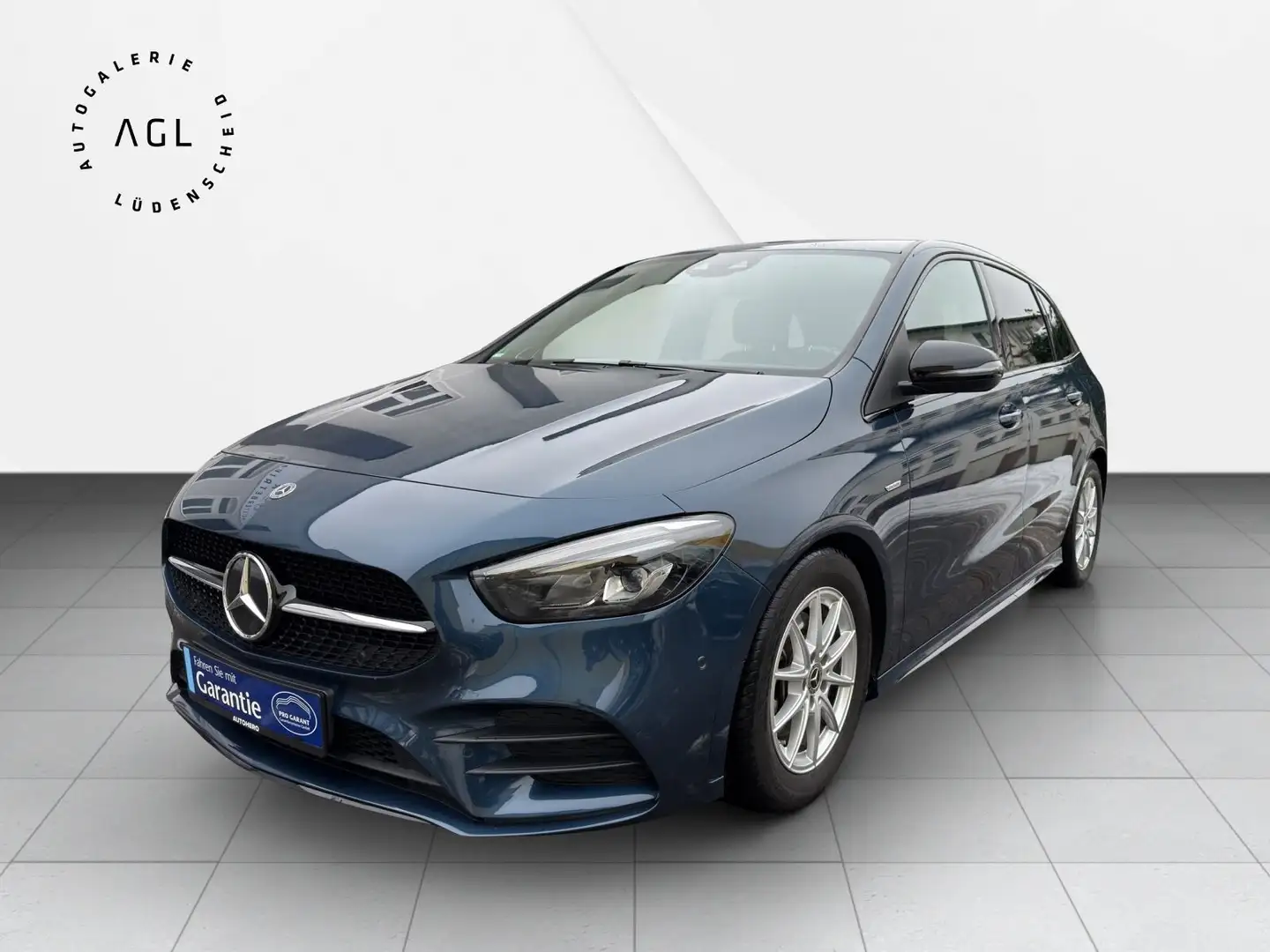 Mercedes-Benz B 200 d Edition *AMG*Burmester*44756km* Blau - 2