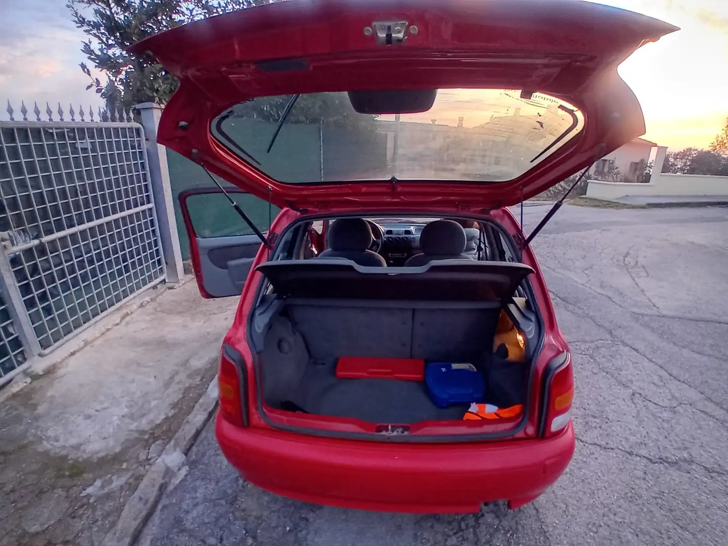Nissan Micra Micra+I+/+II+1990+3p+1.0+c/SS Rouge - 2