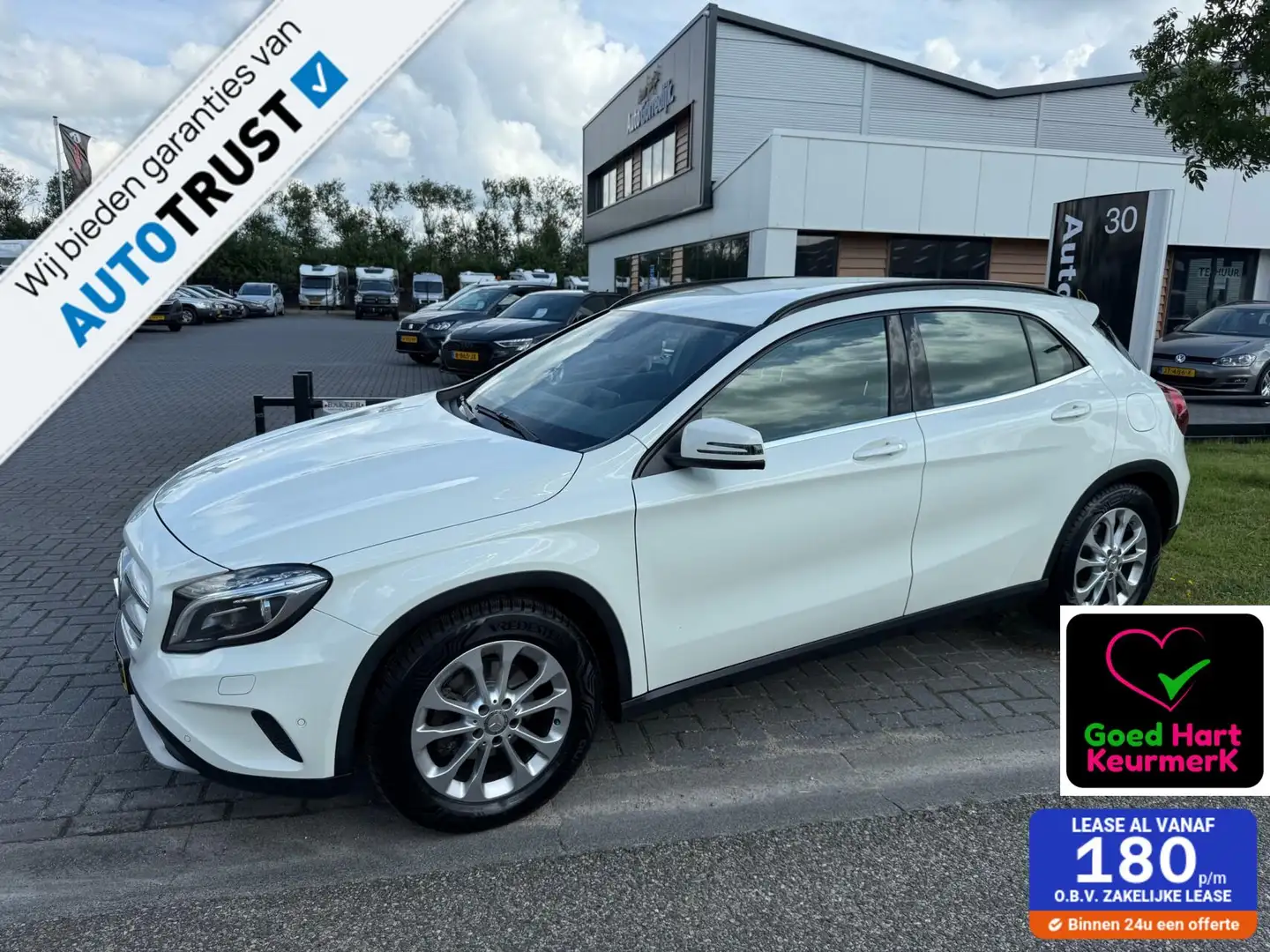 Mercedes-Benz GLA 180 d Prestige CAMERA,CLIMA,LMV,XENON Wit - 1