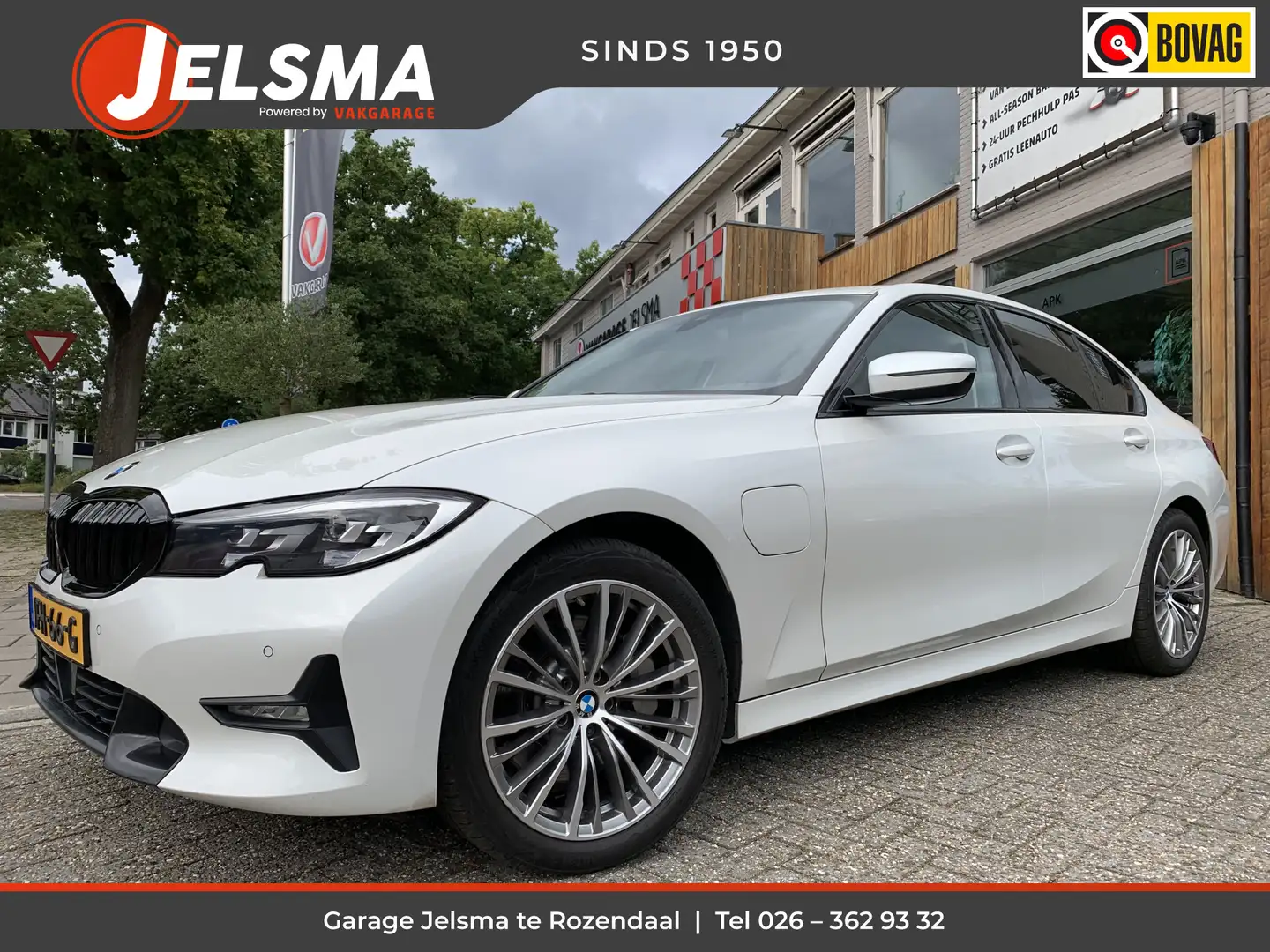 BMW 330 3-serie 330e High Executive, Sport pack | Trekhaak Blanco - 1
