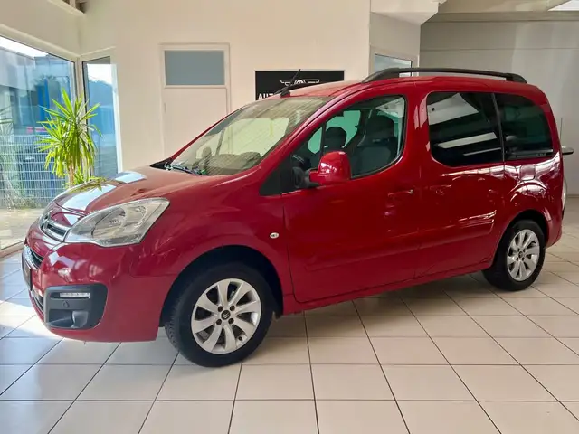Citroën Berlingo Kombi Shine 1,2 Navi/PDC/Euro6