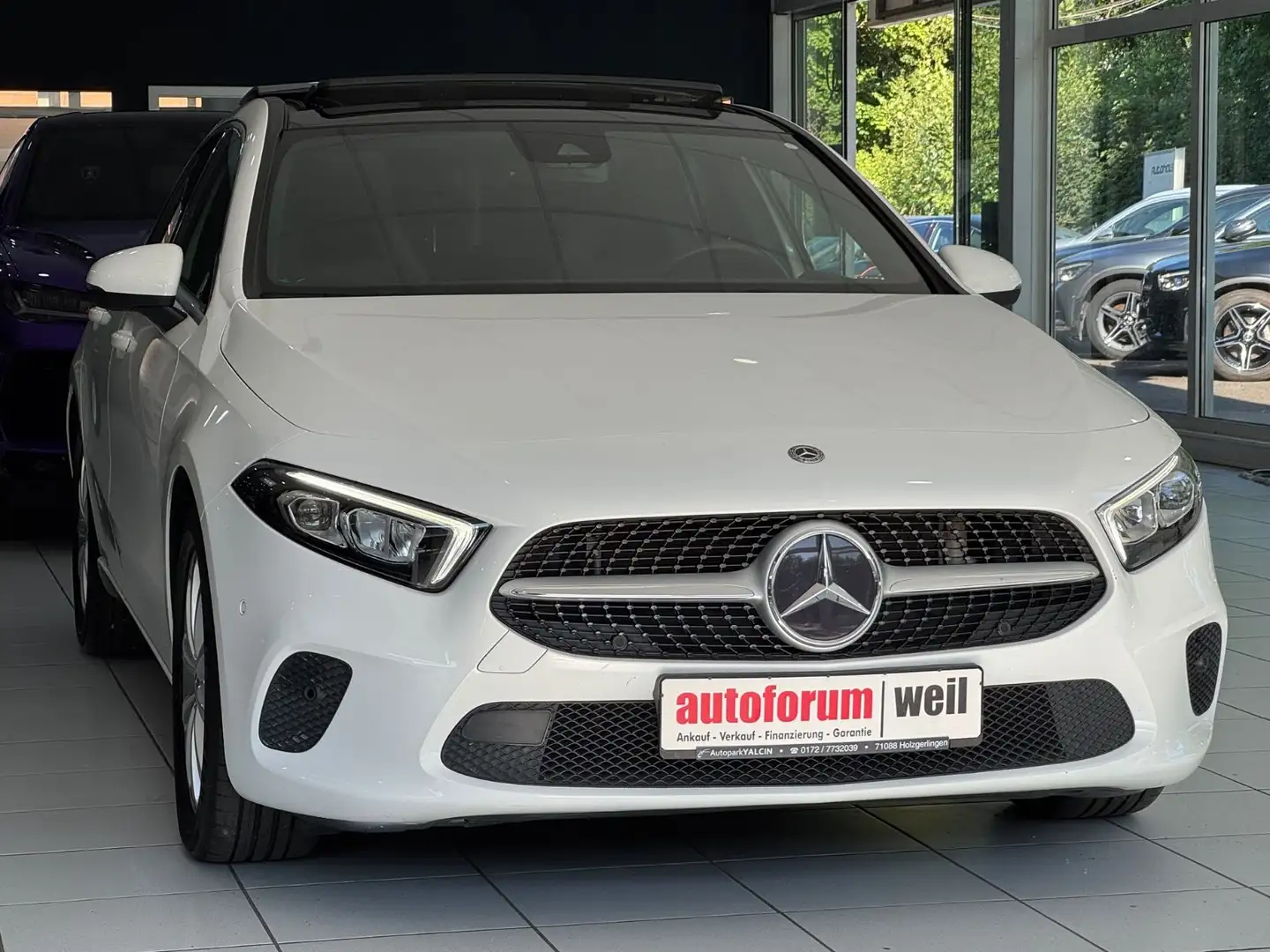 Mercedes-Benz A 200 *PANO*WIDE+*AMBI-L*R-CAM*SPUR*ILS-LED* Weiß - 2