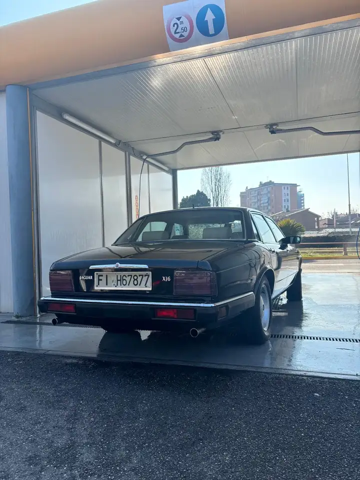 Jaguar XJ6 2.9 manuale, foto 3
