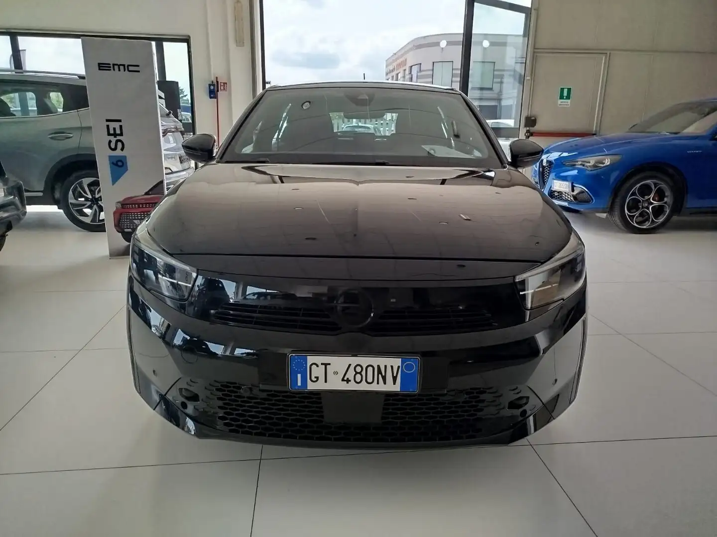 Opel Corsa Hybrid 100 CV aut. Noir - 2