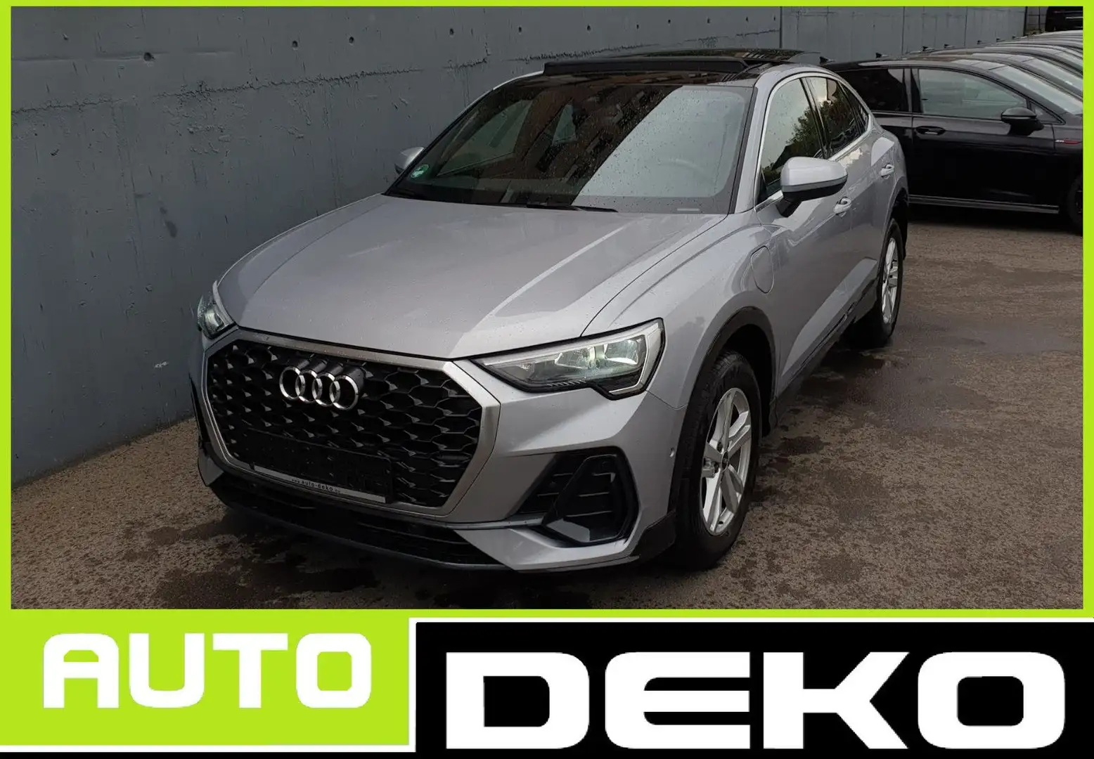 Audi Q3 45 TFSI e S tronic Sportback * S line *Pano Silber - 1