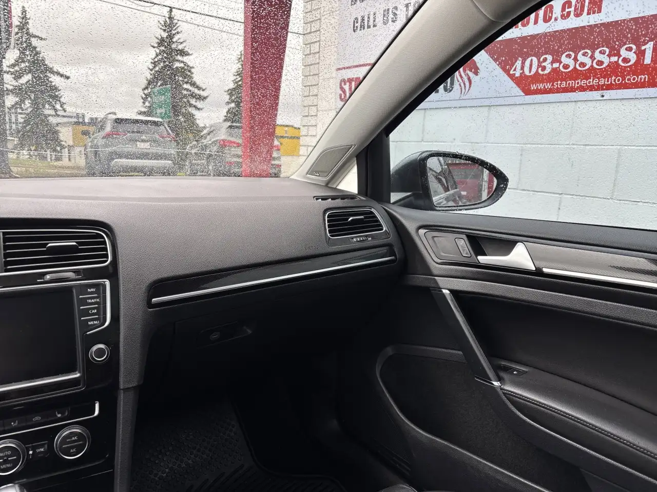 Volkswagen Golf снимка Volkswagen Golf