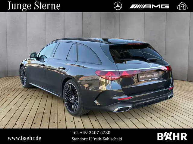 Mercedes-Benz 450 view 3