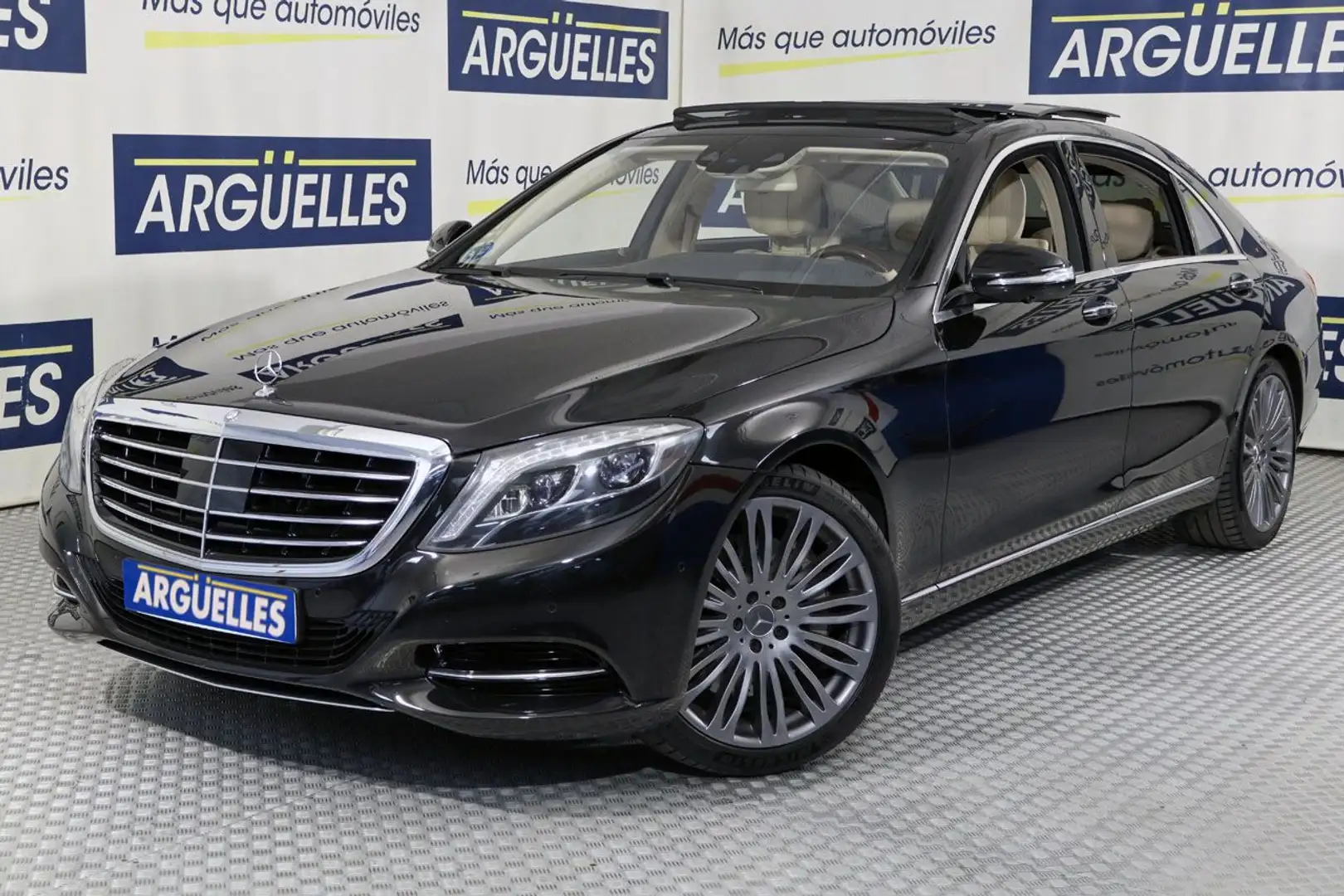 Mercedes-Benz E 500 L Maybach Interior 442cv Negru - 1