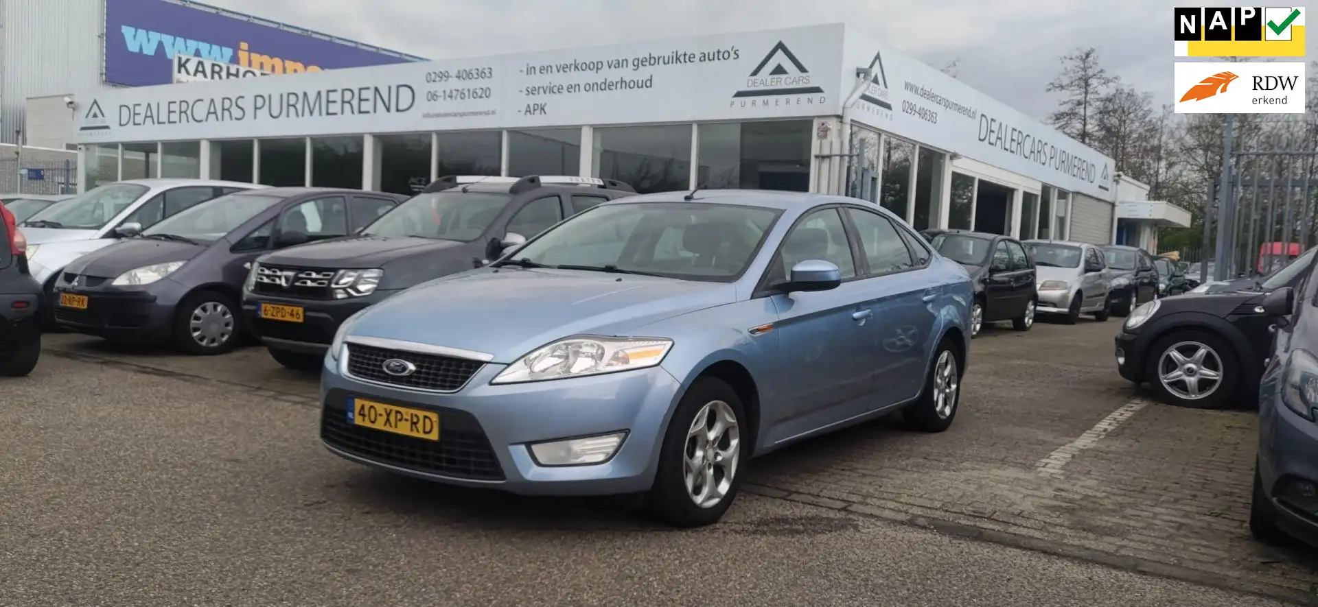 Ford Mondeo 2.0-16V Trend Blauw - 1