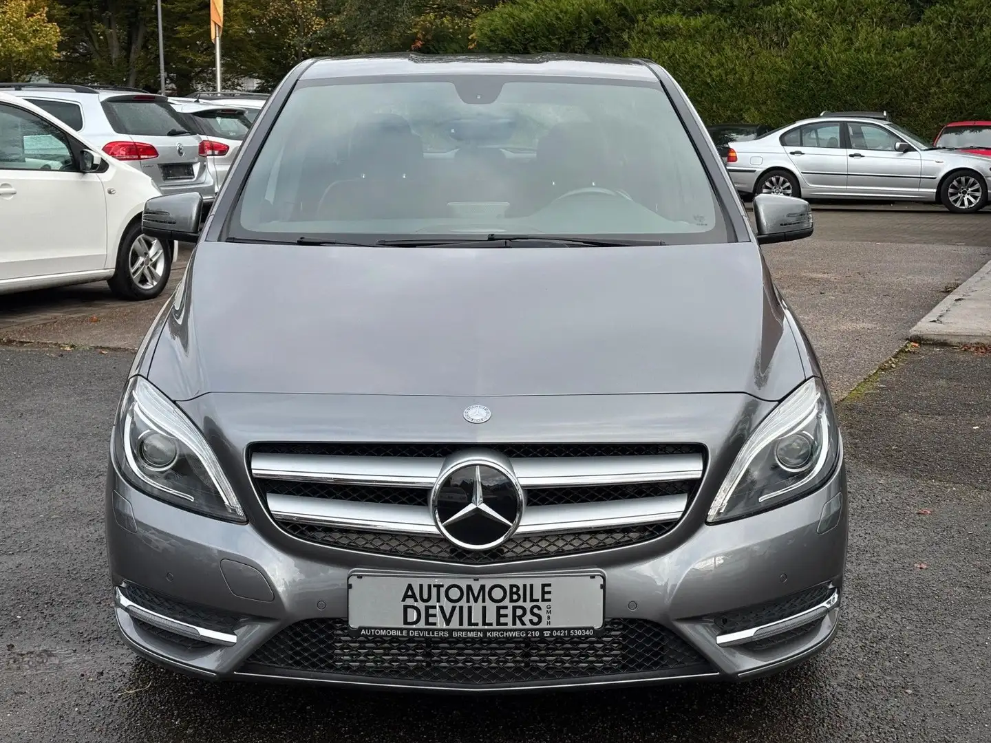 Mercedes-Benz B 180 CDI, Navi, Xenon, AHK Gris - 2