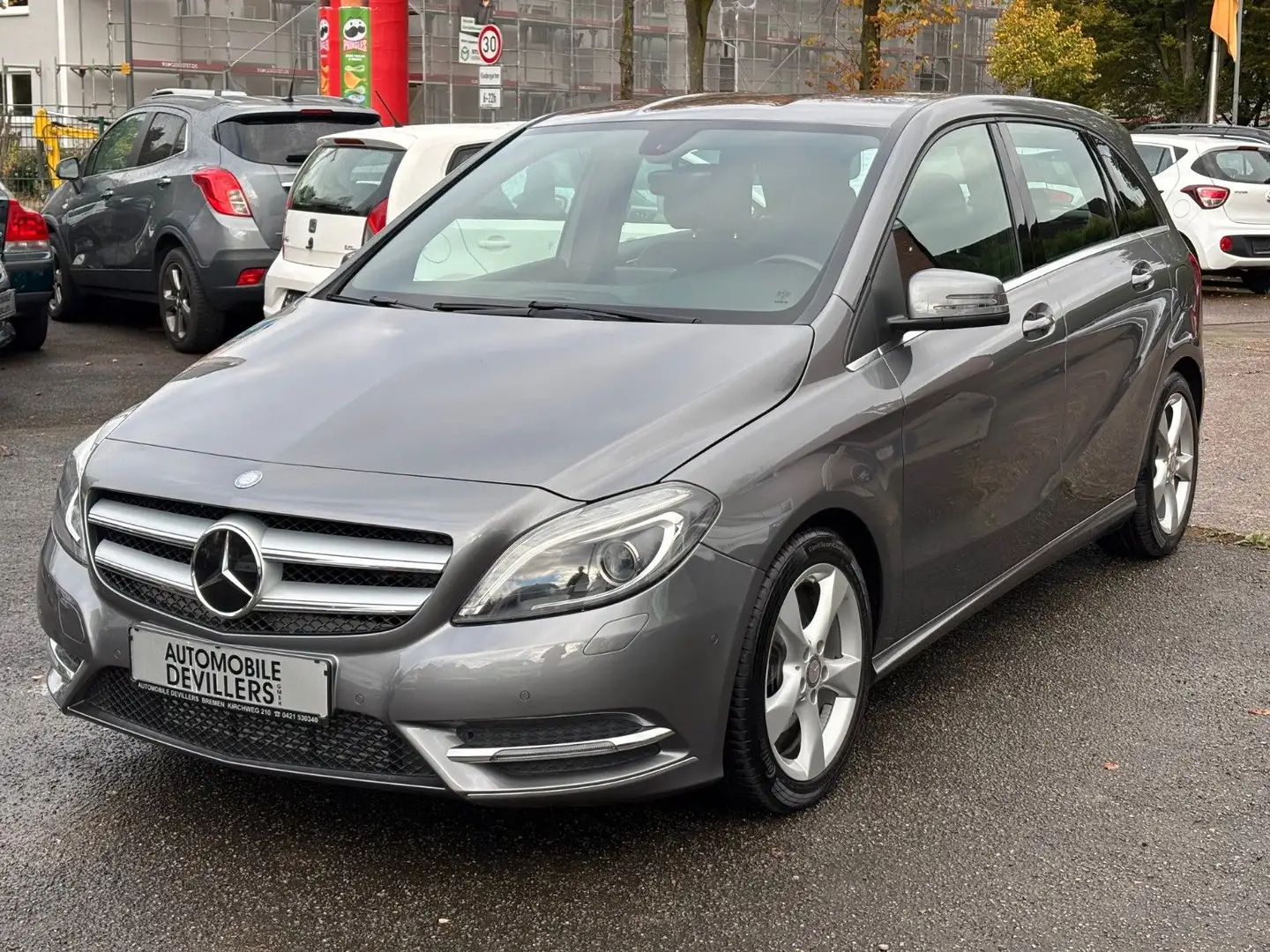 Mercedes-Benz B 180 CDI, Navi, Xenon, AHK Gris - 1