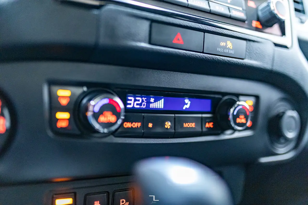 Nissan Frontier снимка Nissan Frontier