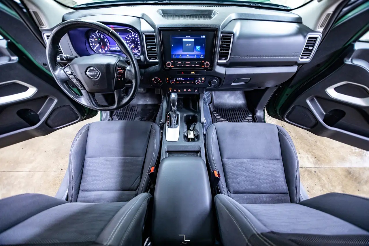Nissan Frontier снимка Nissan Frontier