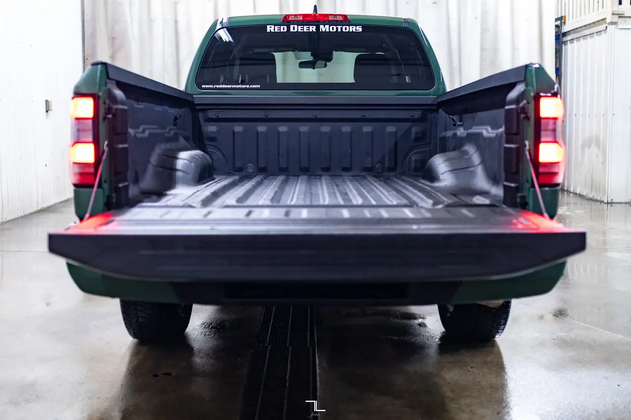 Nissan Frontier снимка Nissan Frontier