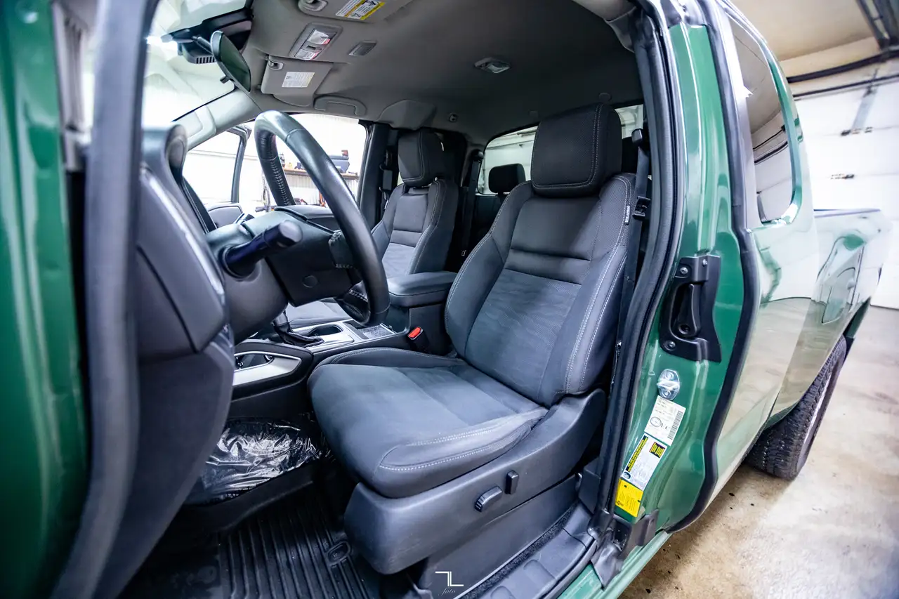 Nissan Frontier снимка Nissan Frontier