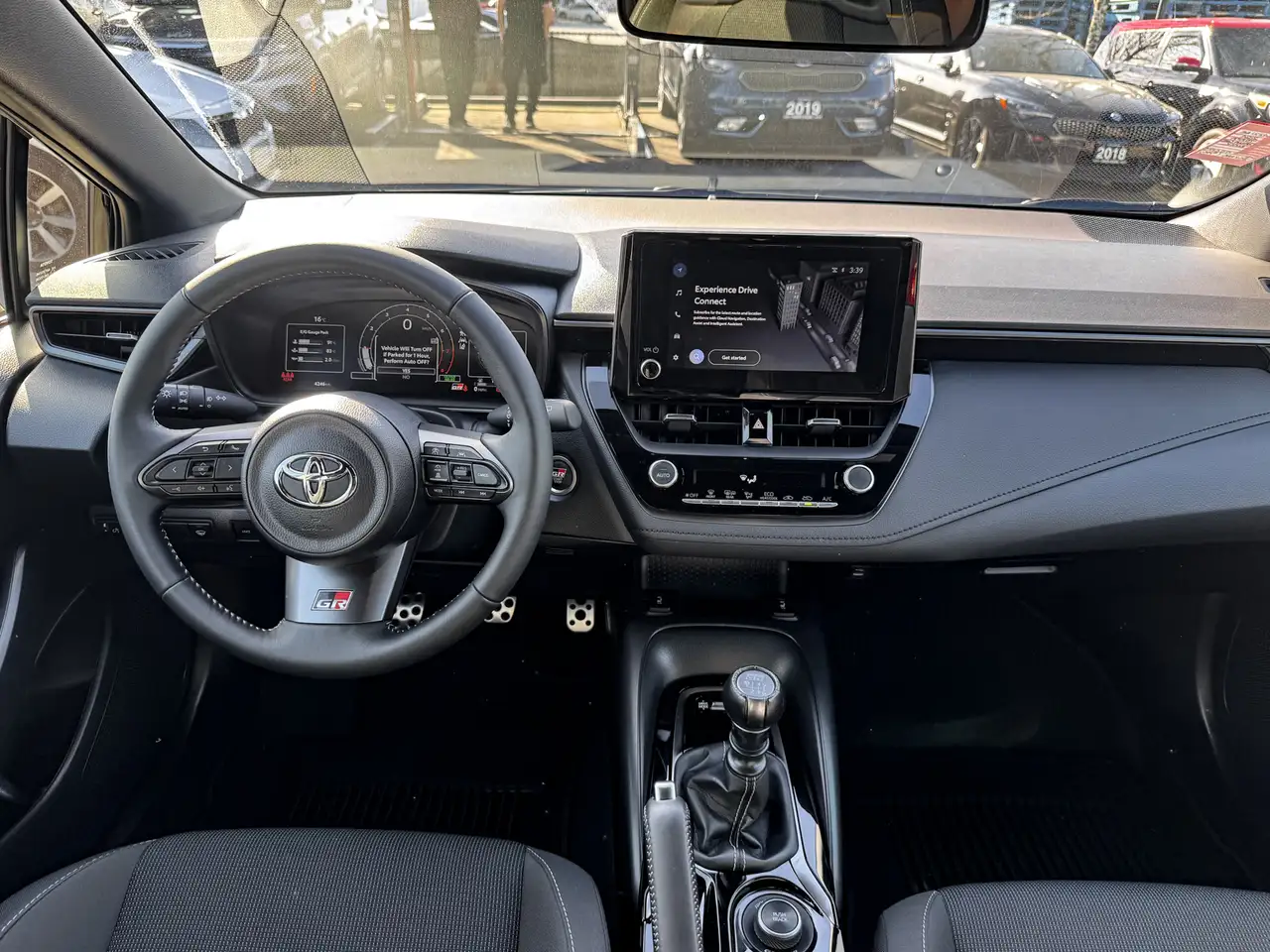 Toyota GR Corolla снимка Toyota GR Corolla