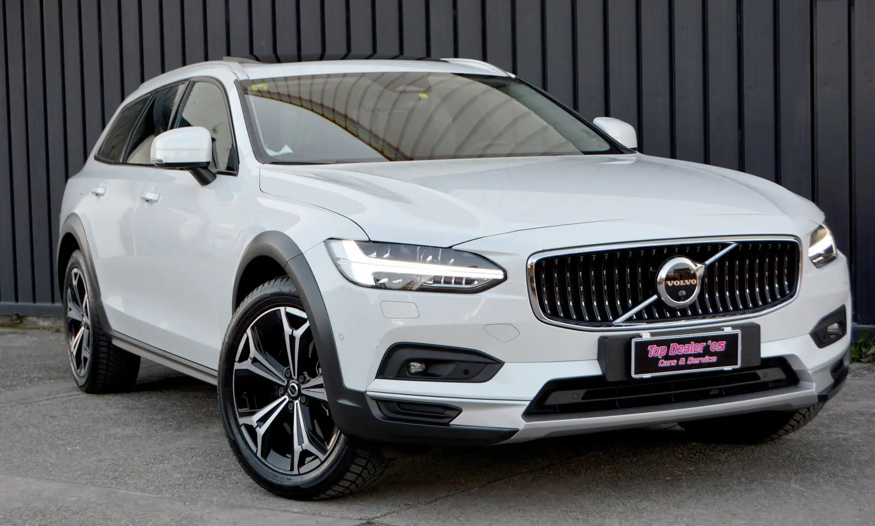 Volvo V90 Cross Country 2.0 b5 Business Pro Line awd SPETTACOLARE! Alb - 2