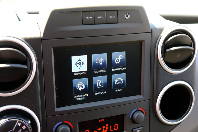 Peugeot Partner Tepee 1.6 BlueHDi Active Aut. Navi|Clima|Cruise|Ca — photo 14