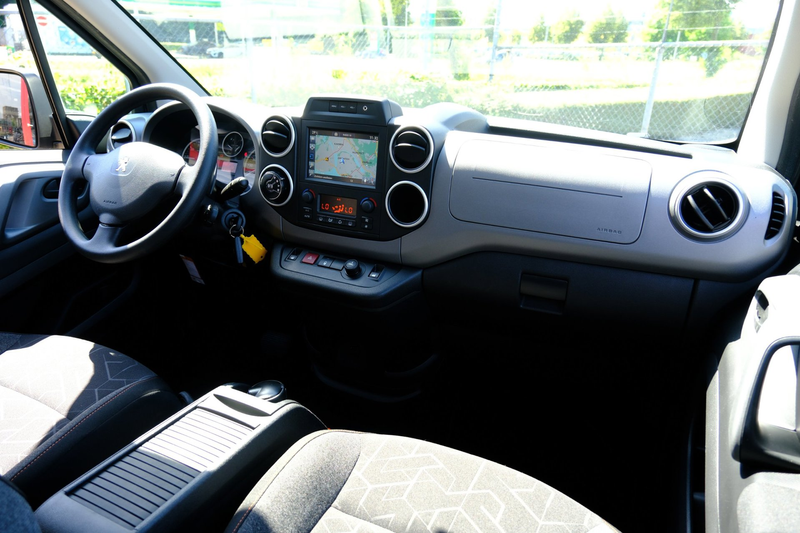 Peugeot Partner Tepee 1.6 BlueHDi Active Aut. Navi|Clima|Cruise|Ca — photo 5