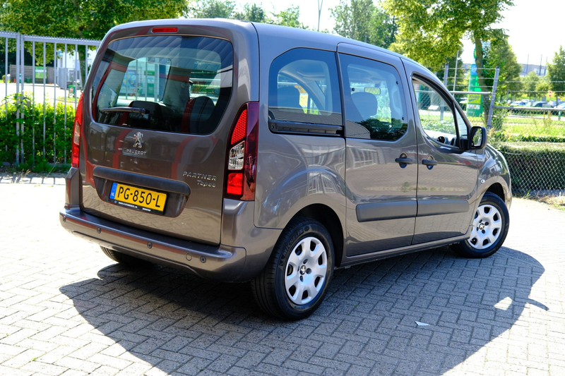 Peugeot Partner Tepee 1.6 BlueHDi Active Aut. Navi|Clima|Cruise|Ca — photo 3