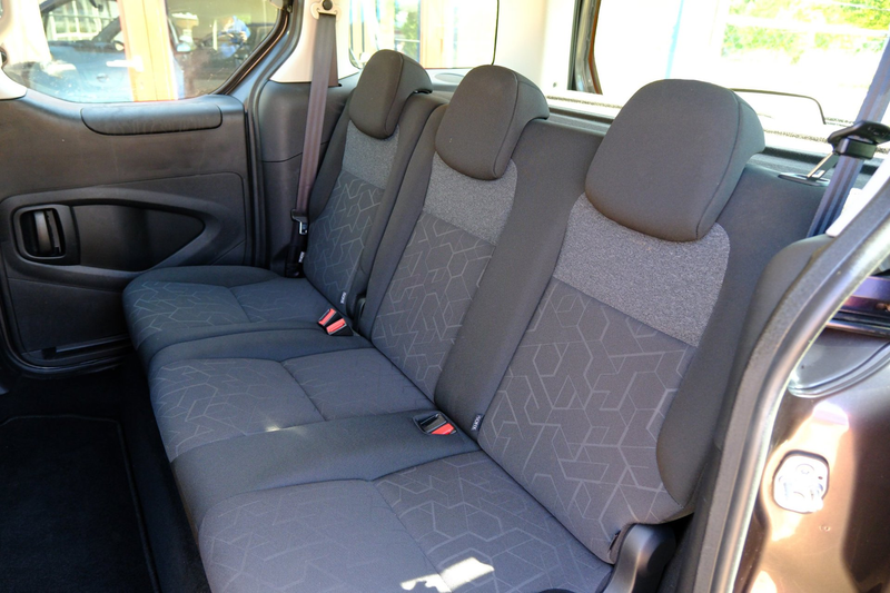 Peugeot Partner Tepee 1.6 BlueHDi Active Aut. Navi|Clima|Cruise|Ca — photo 27