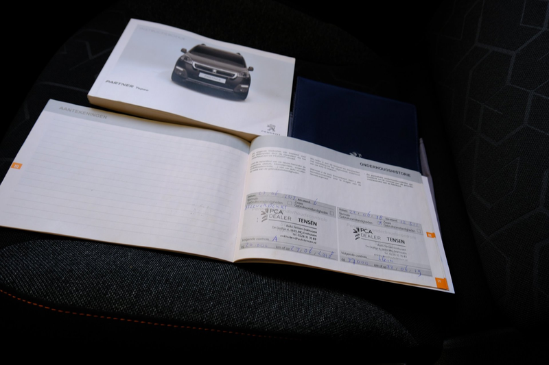 Peugeot Partner Tepee 1.6 BlueHDi Active Aut. Navi|Clima|Cruise|Ca — photo 23