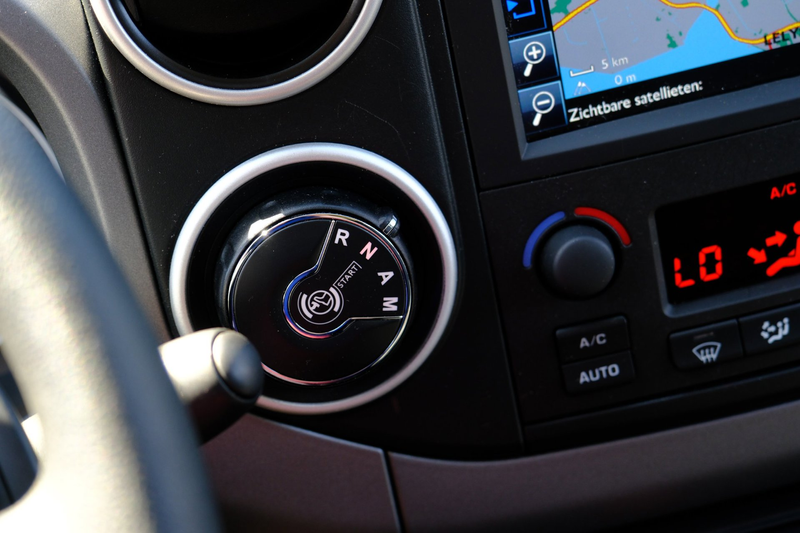 Peugeot Partner Tepee 1.6 BlueHDi Active Aut. Navi|Clima|Cruise|Ca — photo 20